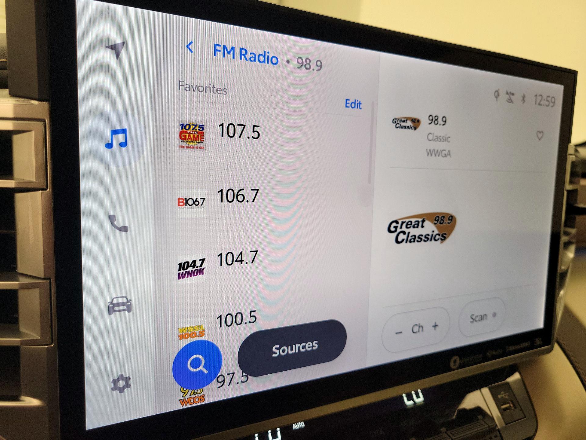 Thumbnail: 2022 Toyota Tundra - 15