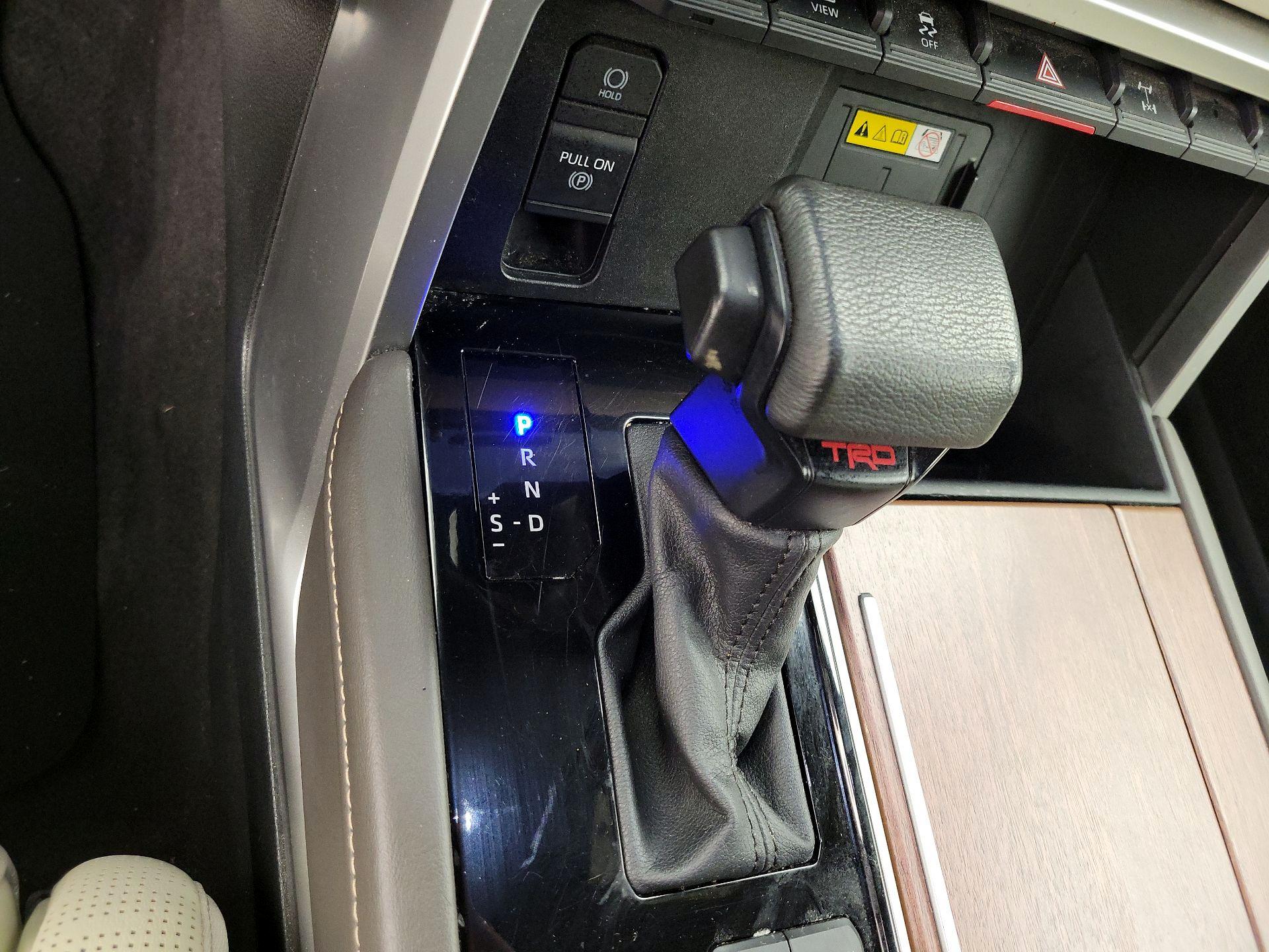 Thumbnail: 2022 Toyota Tundra - 17