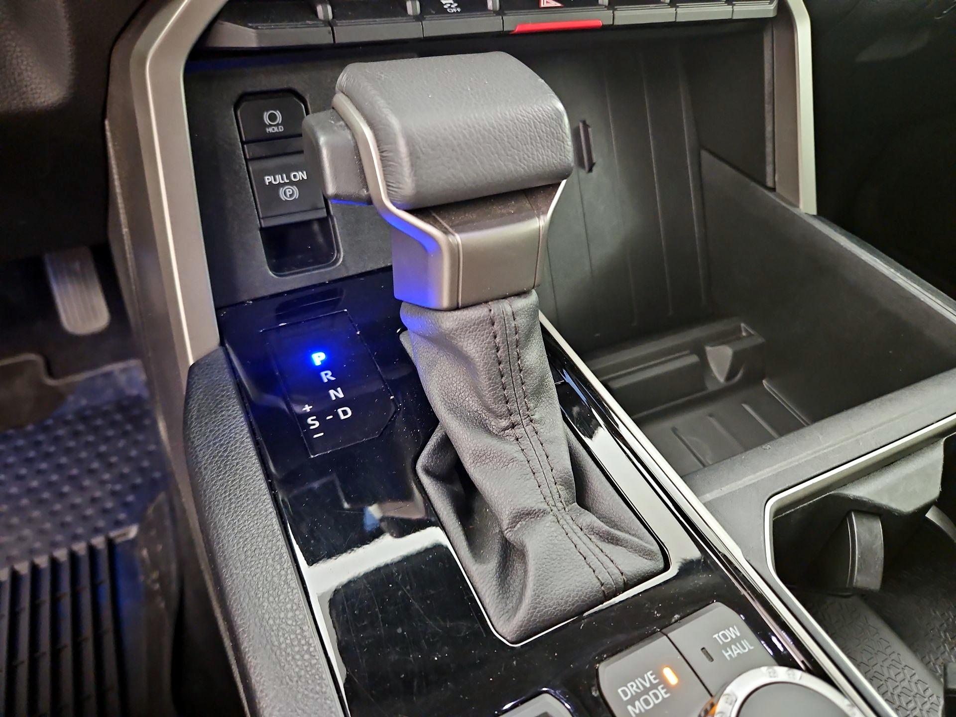 Thumbnail: 2024 Toyota Tundra - 17