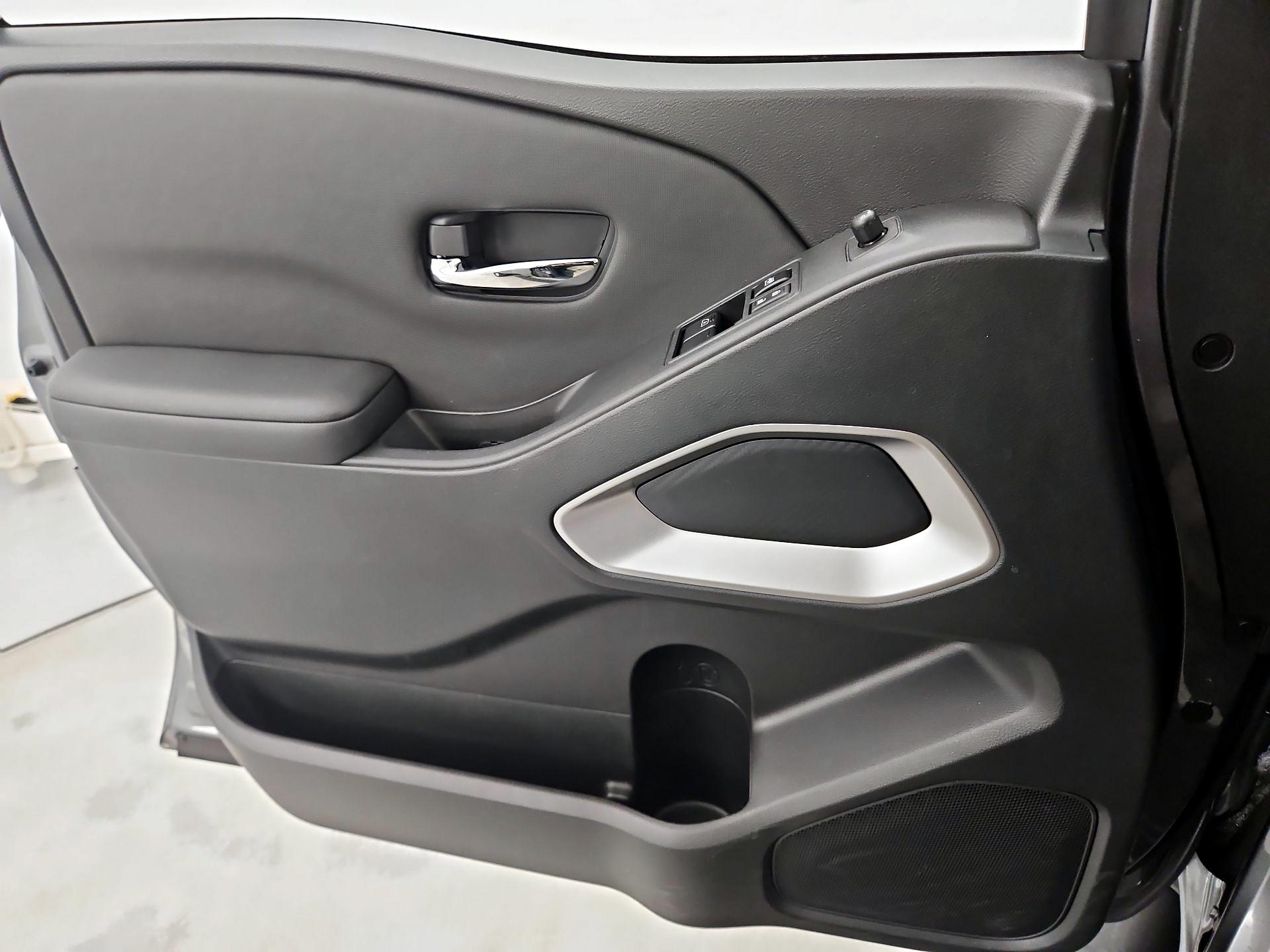 Thumbnail: 2024 Nissan Frontier - 12