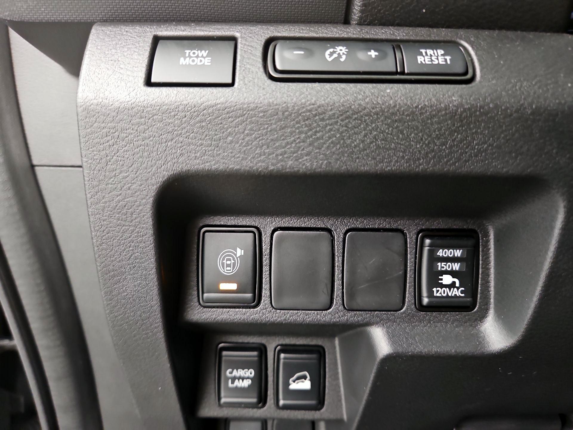 Thumbnail: 2024 Nissan Frontier - 13