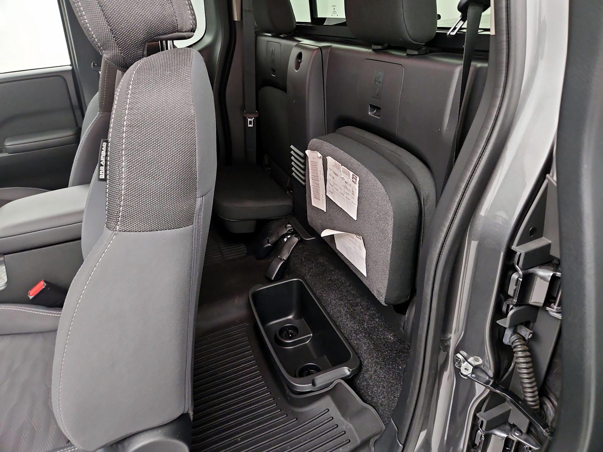 Thumbnail: 2024 Nissan Frontier - 19