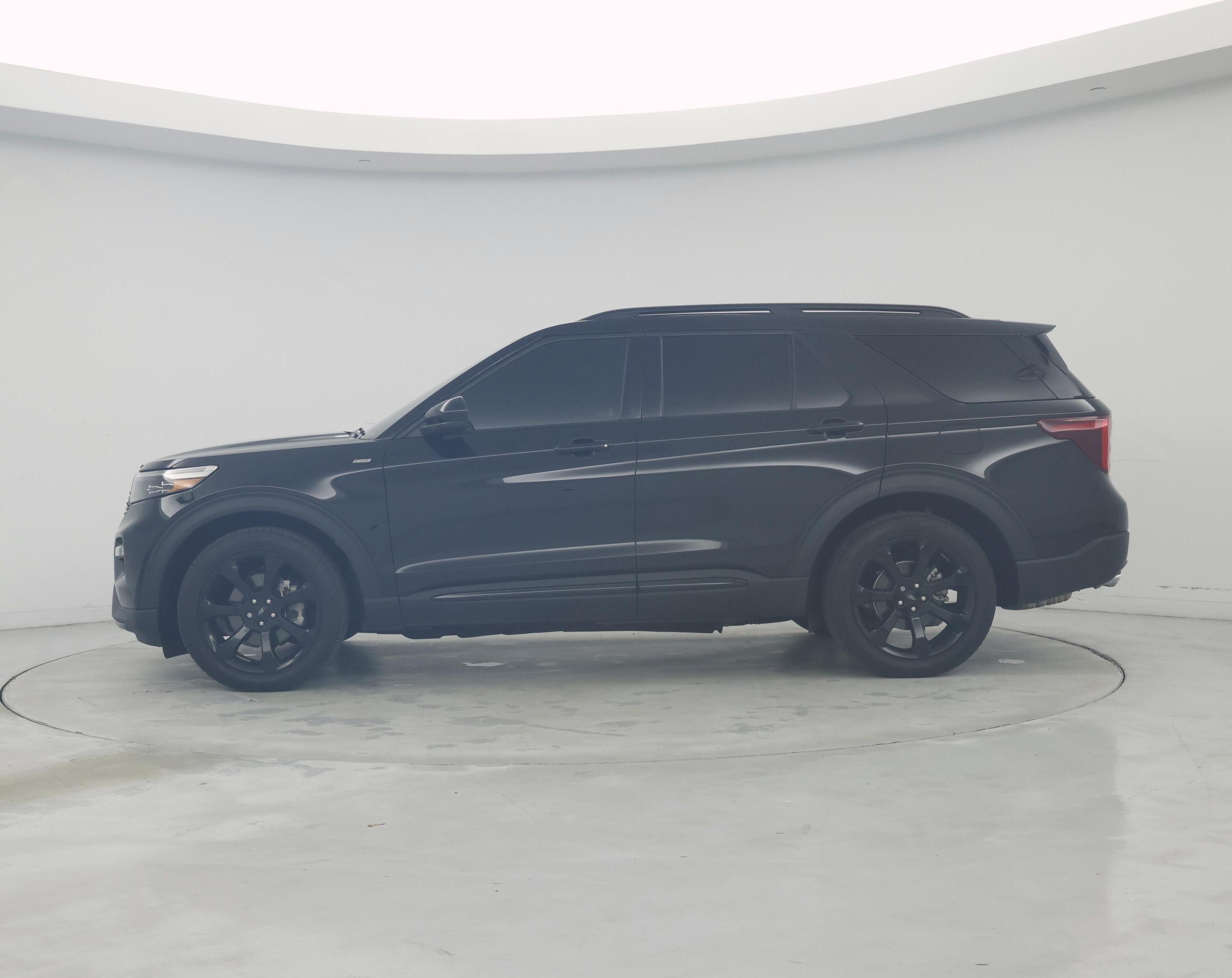 Thumbnail: 2023 Ford Explorer - 3