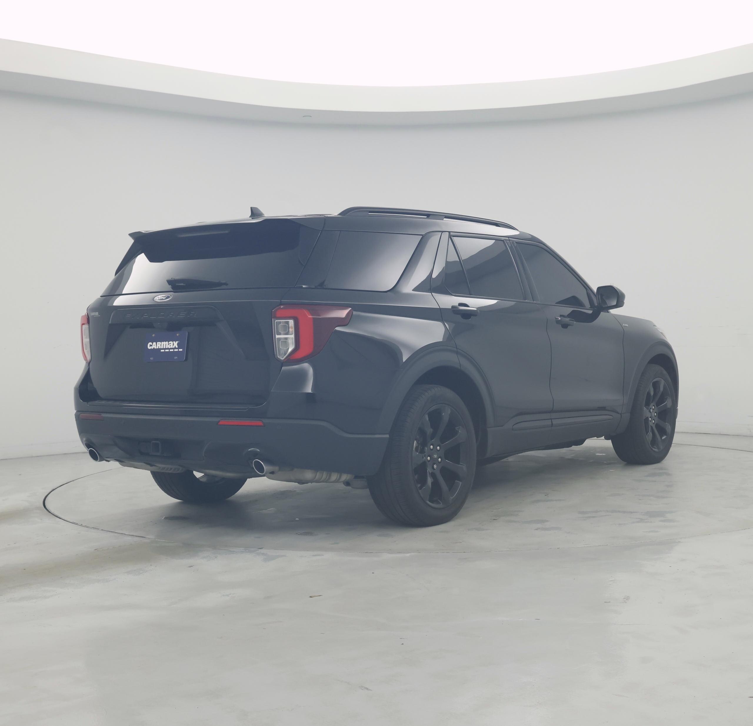 Thumbnail: 2023 Ford Explorer - 8