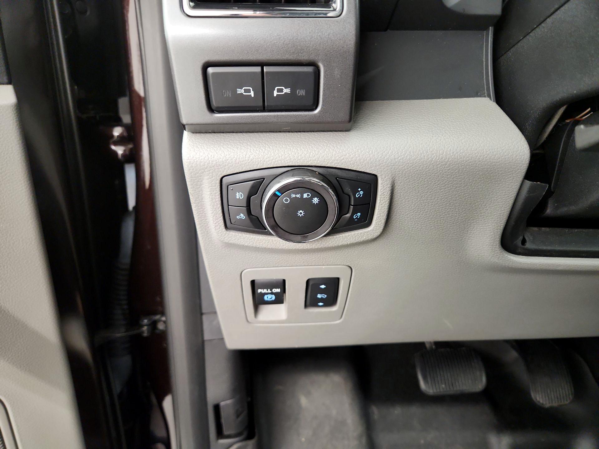 Thumbnail: 2018 Ford F-150 - 13