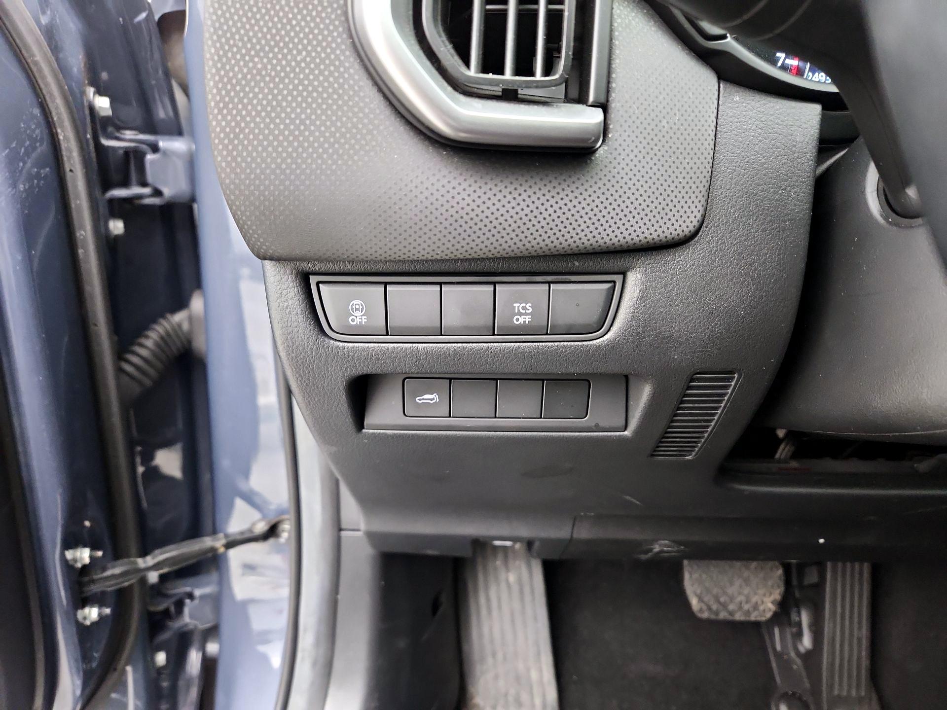 Thumbnail: 2025 Mazda CX-50 - 13