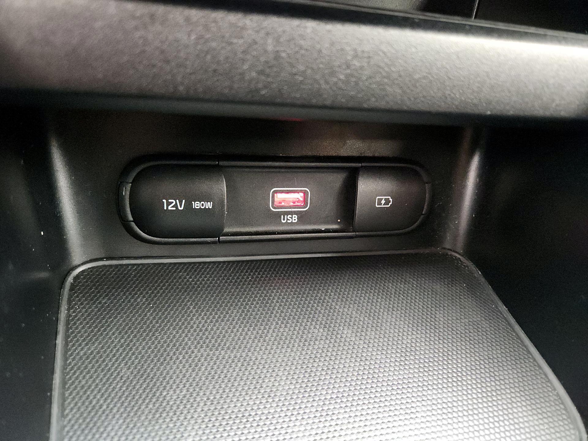 Thumbnail: 2024 Kia Forte - 18