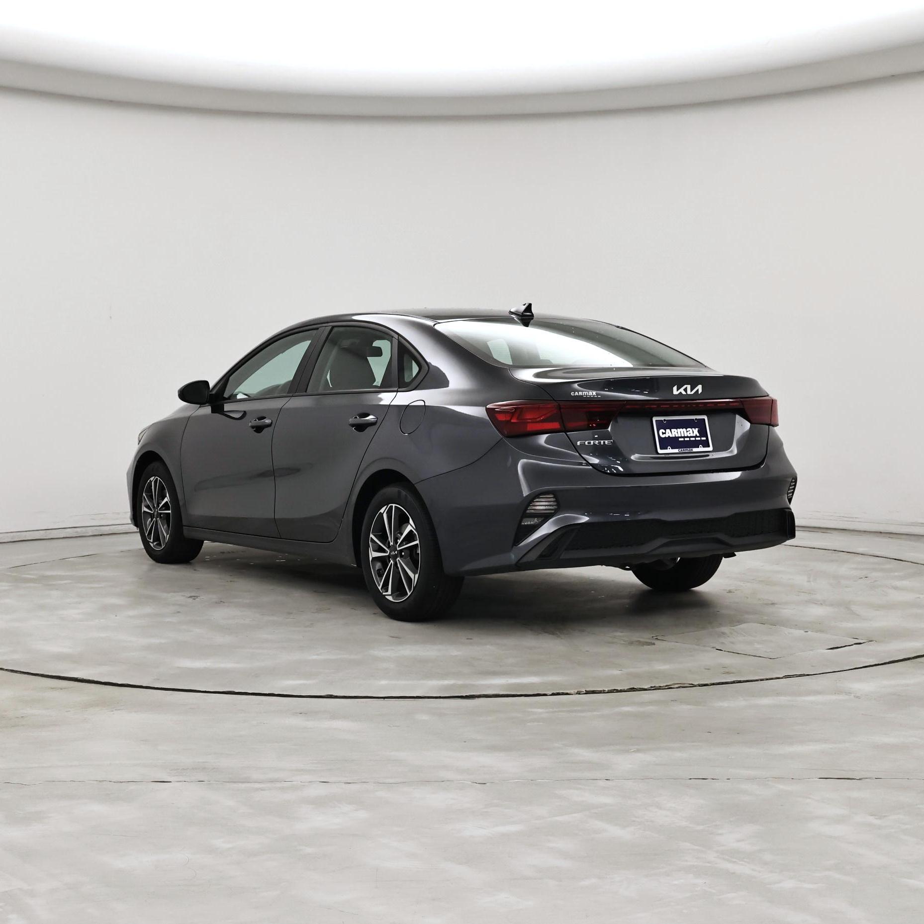 Thumbnail: 2024 Kia Forte - 2