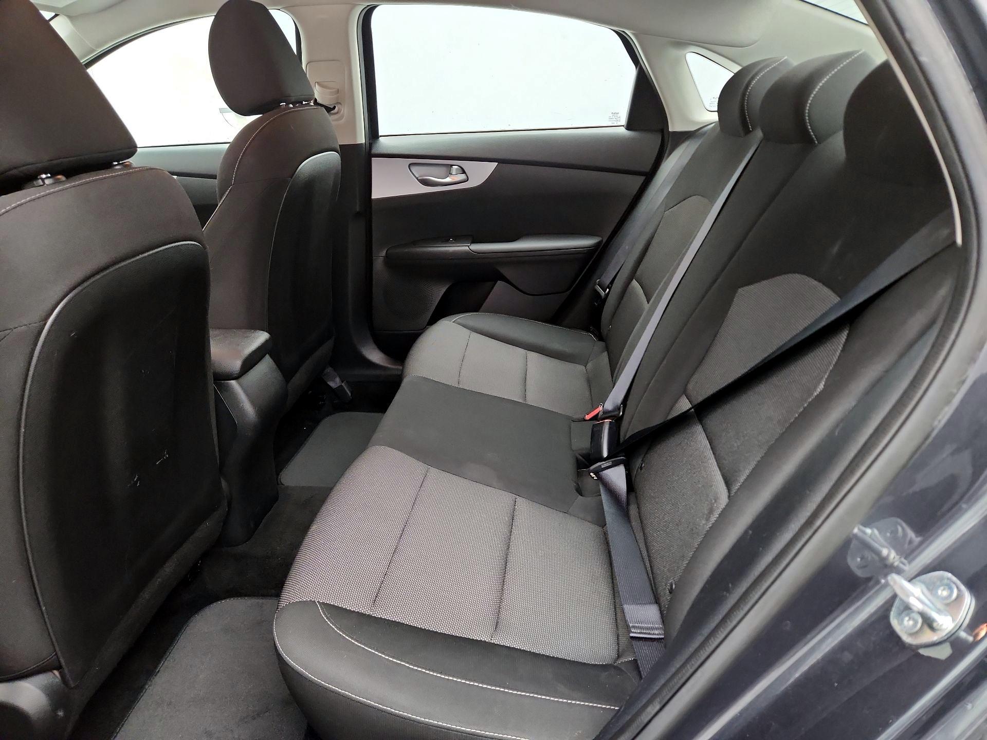 Thumbnail: 2024 Kia Forte - 19