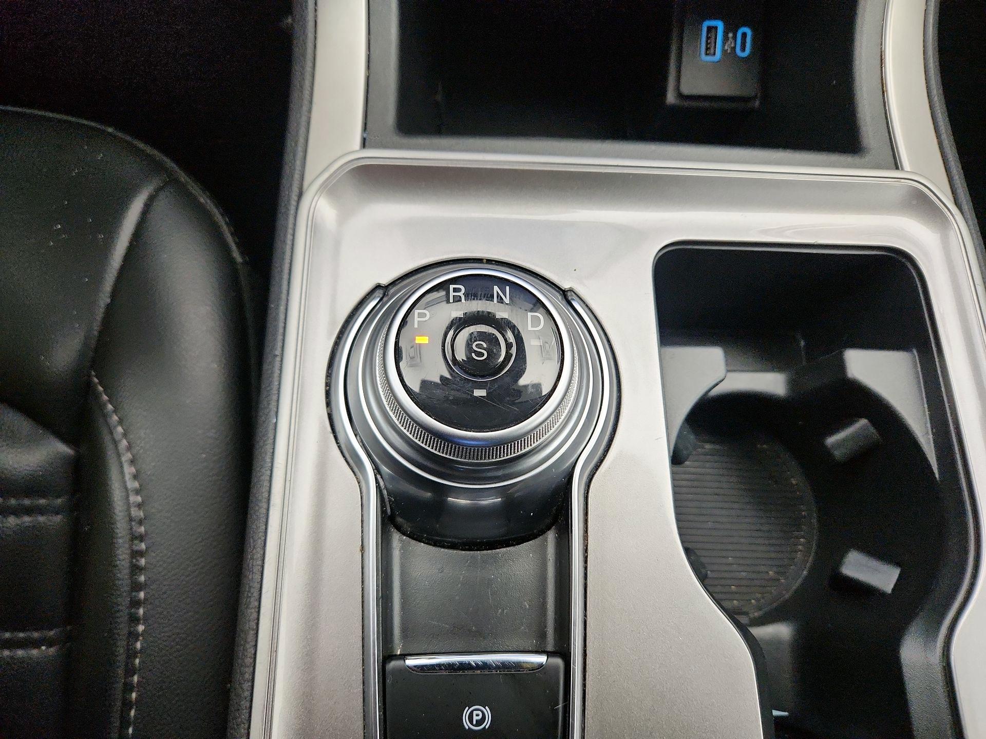 Thumbnail: 2024 Ford Edge - 17