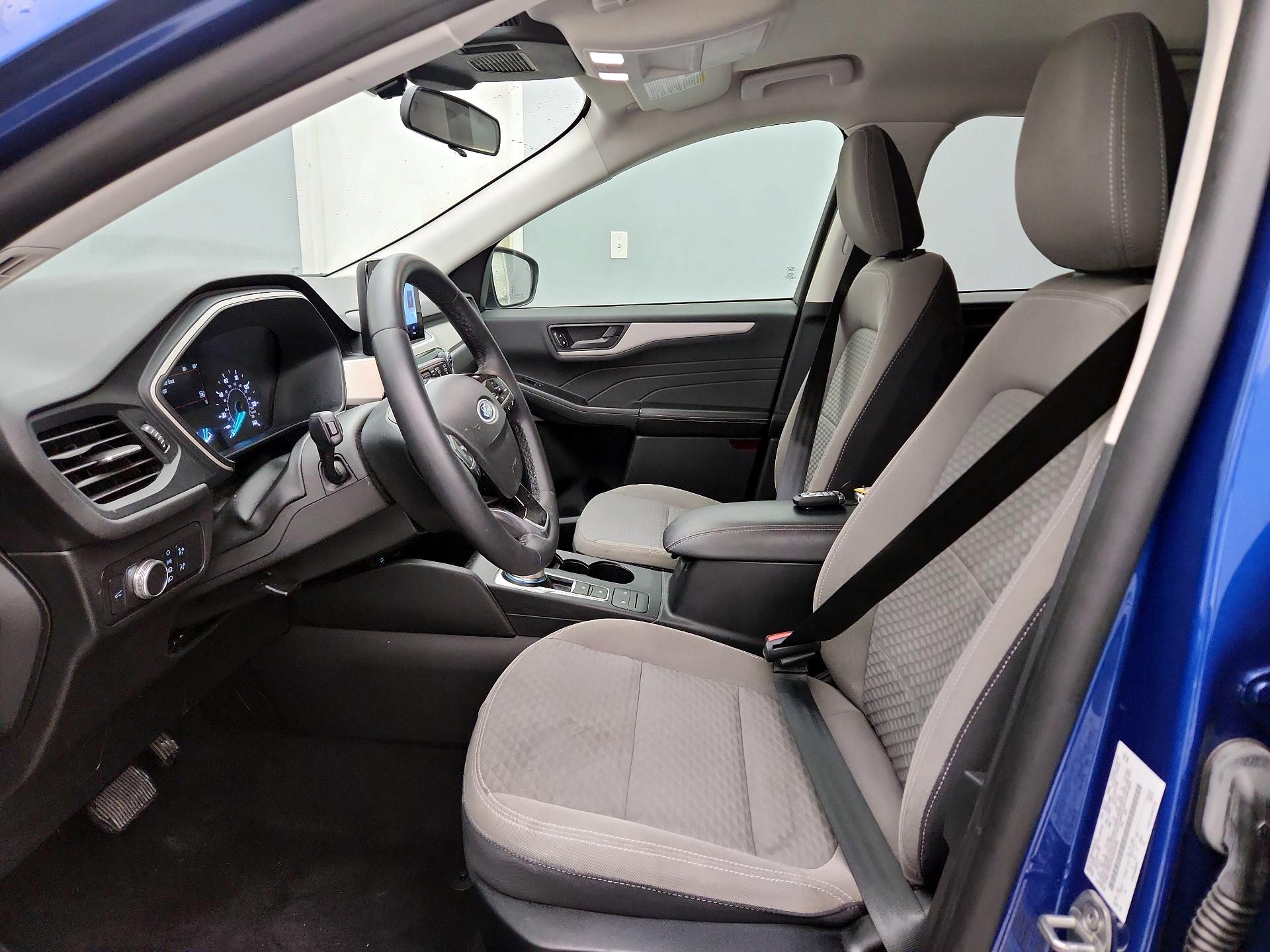 Thumbnail: 2022 Ford Escape - 11