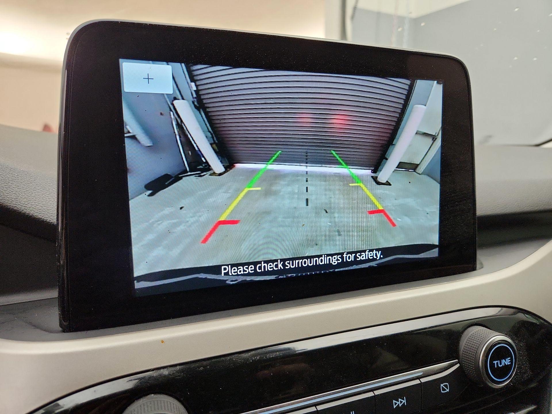 Thumbnail: 2022 Ford Escape - 14