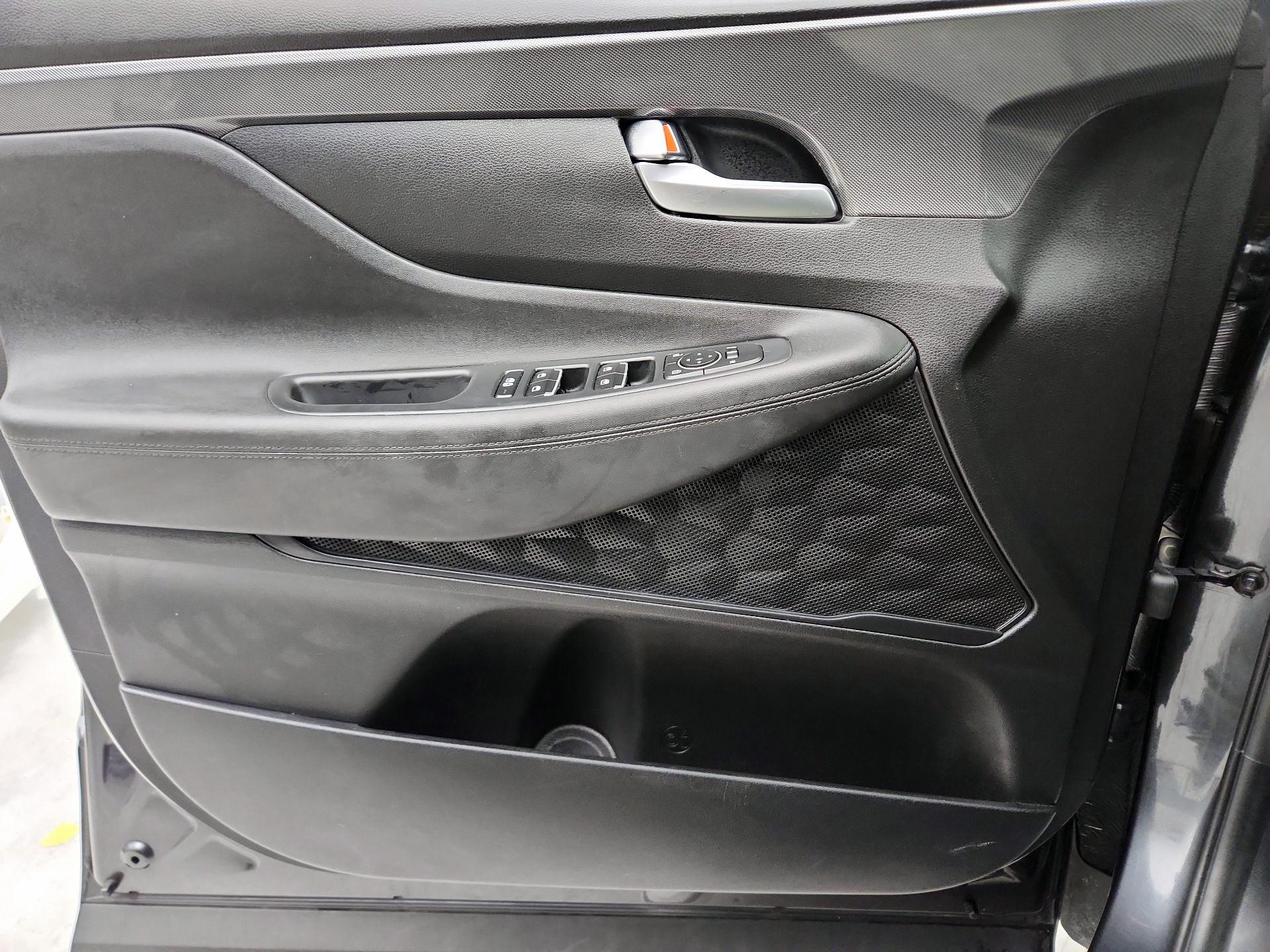 Thumbnail: 2023 Hyundai Santa Fe - 12