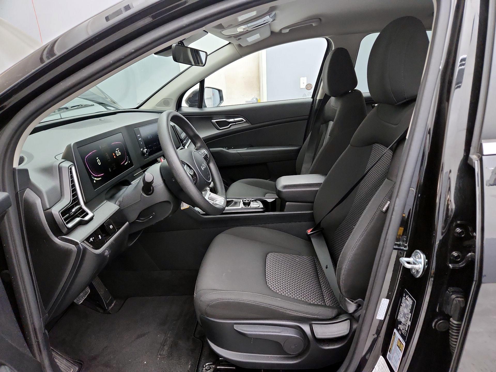 Thumbnail: 2024 Kia Sportage - 11