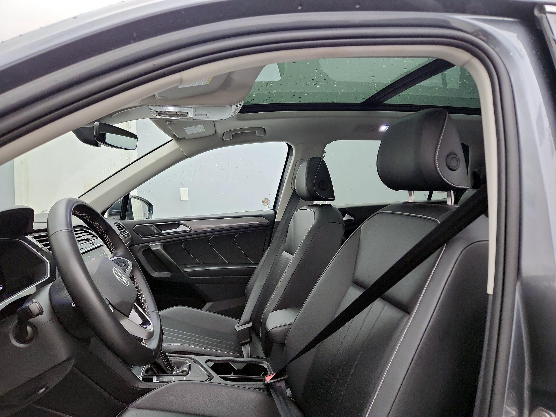 Thumbnail: 2024 Volkswagen Tiguan - 19