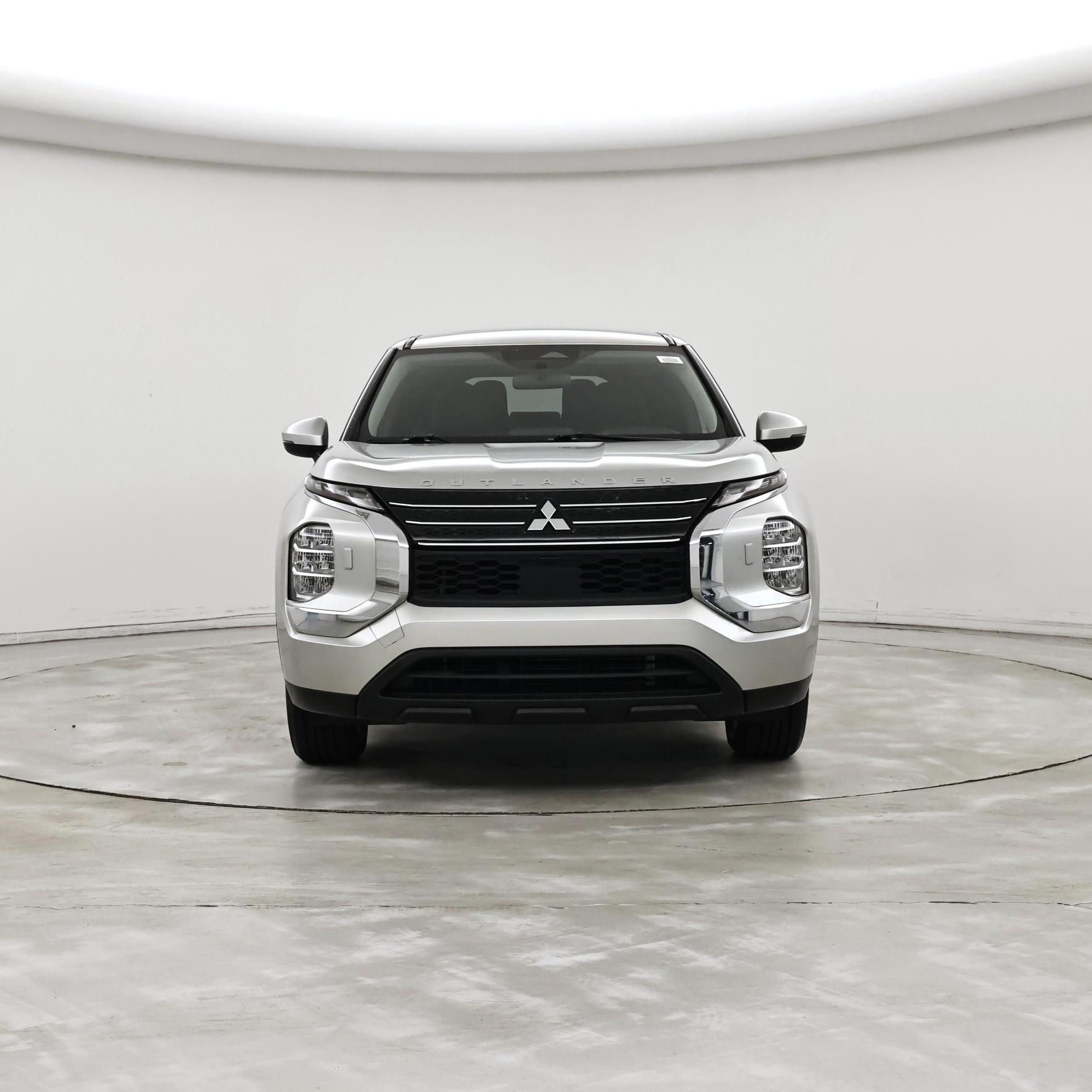 Thumbnail: 2023 Mitsubishi Outlander - 5