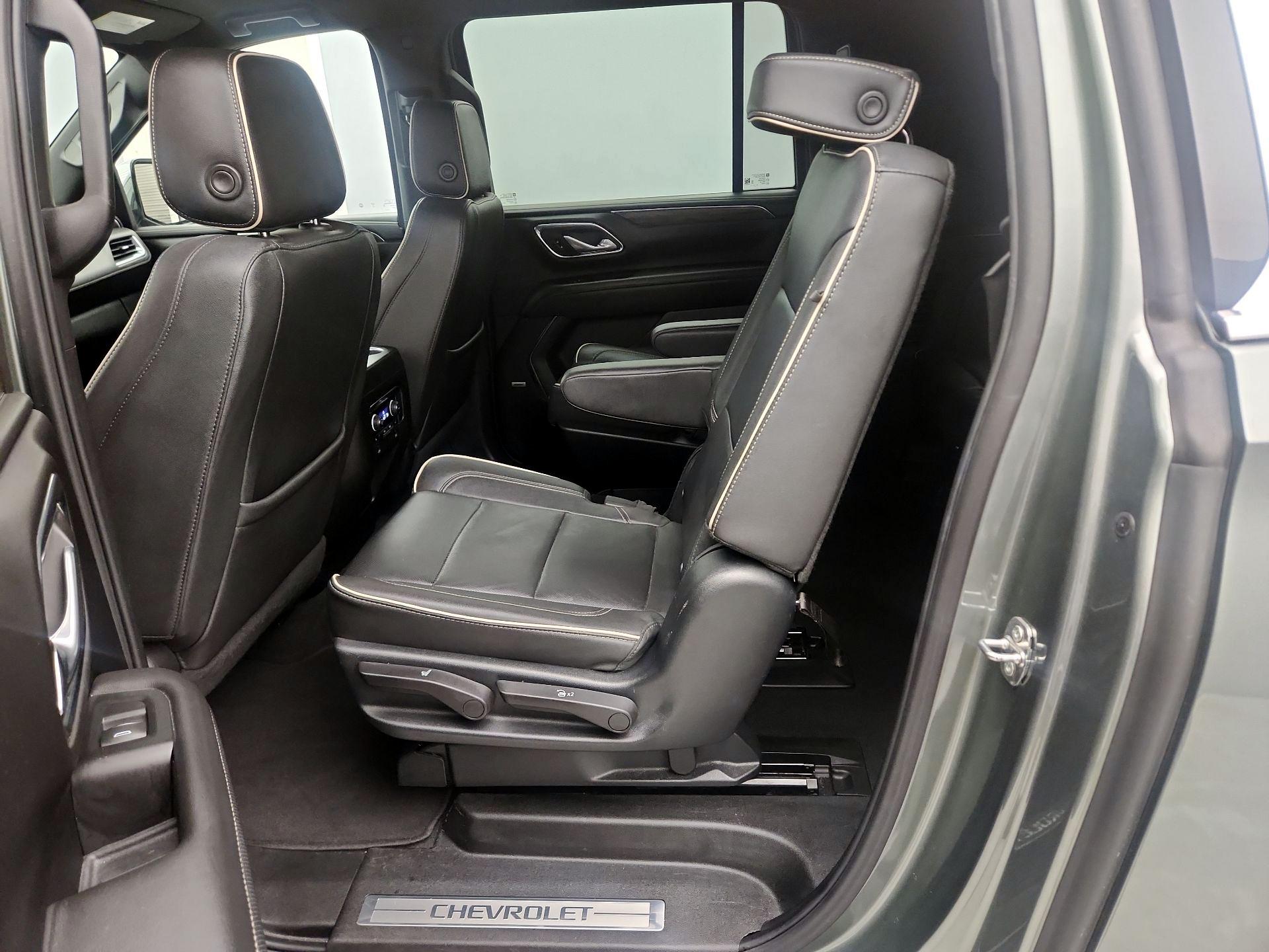 Thumbnail: 2023 Chevrolet Suburban - 19