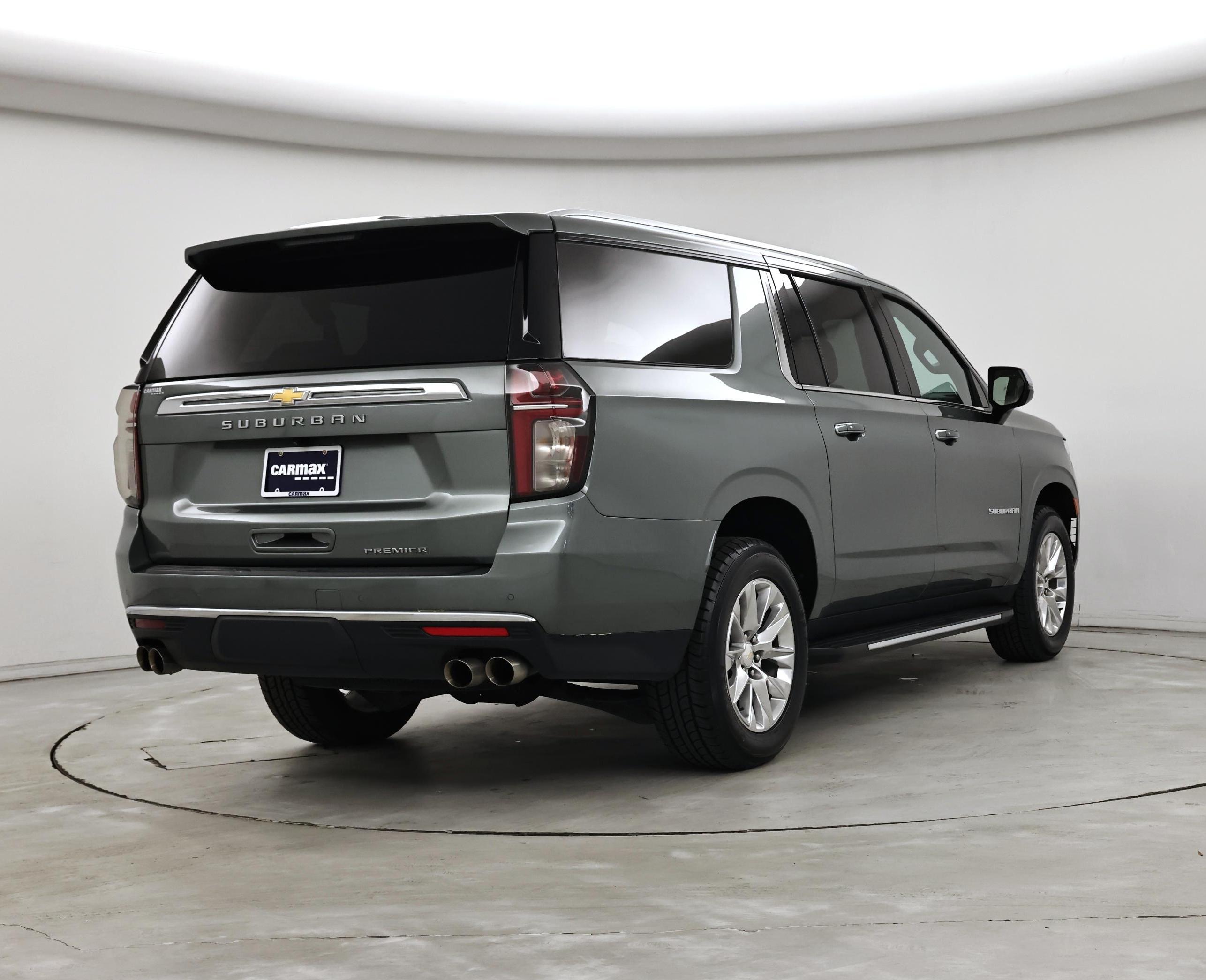 Thumbnail: 2023 Chevrolet Suburban - 8