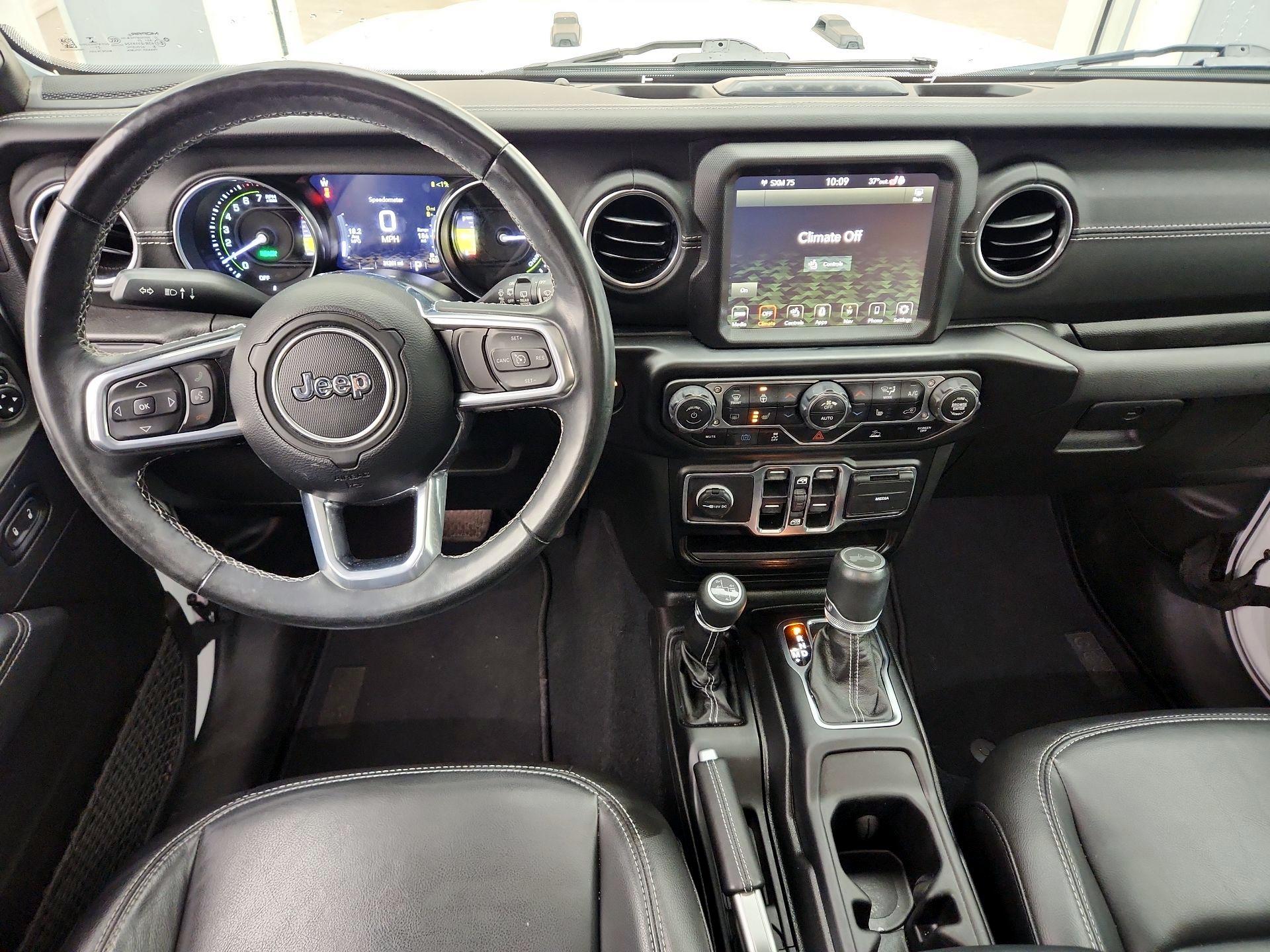 Thumbnail: 2021 Jeep Wrangler - 9