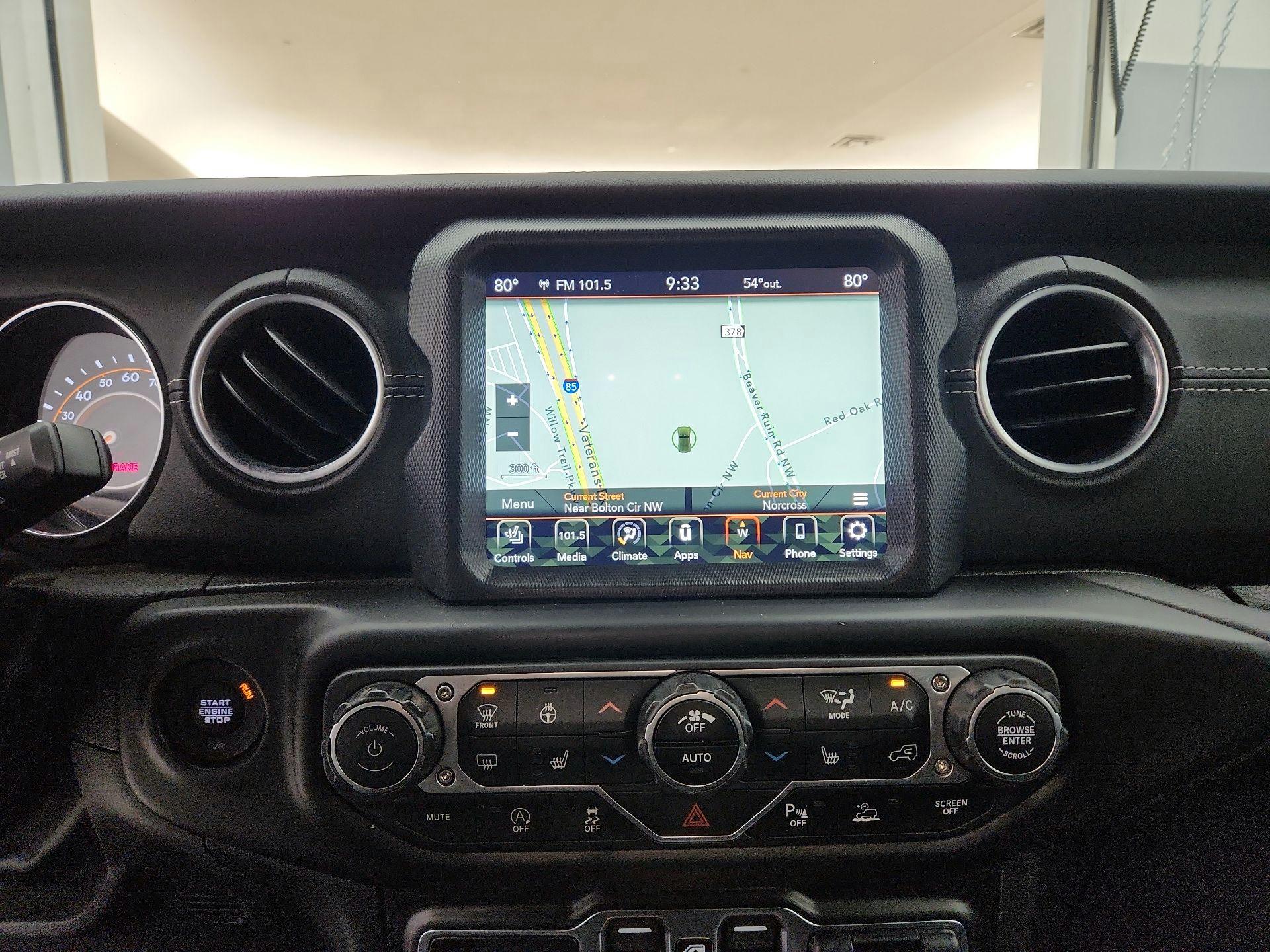 Thumbnail: 2022 Jeep Wrangler - 14