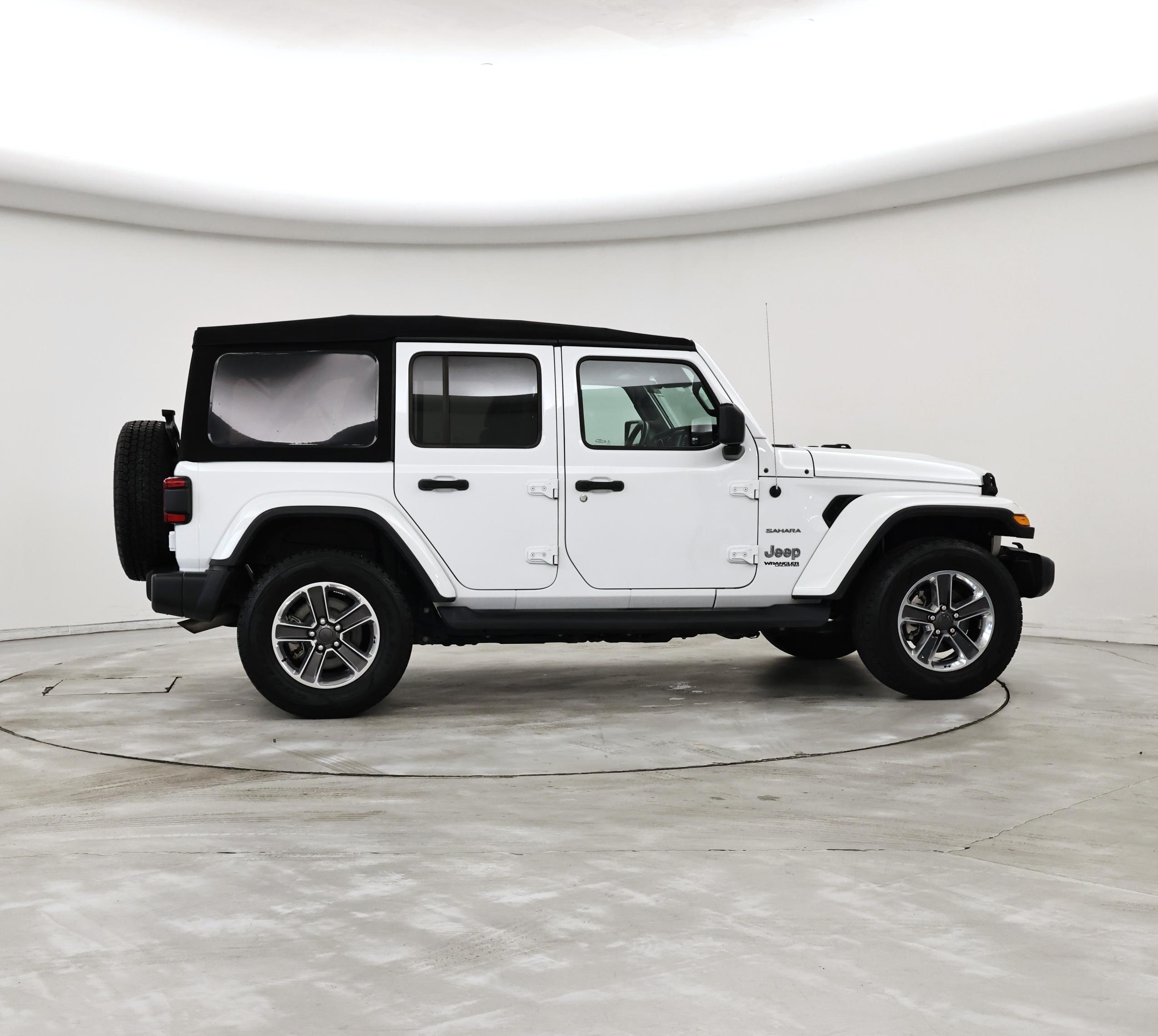 Thumbnail: 2022 Jeep Wrangler - 7