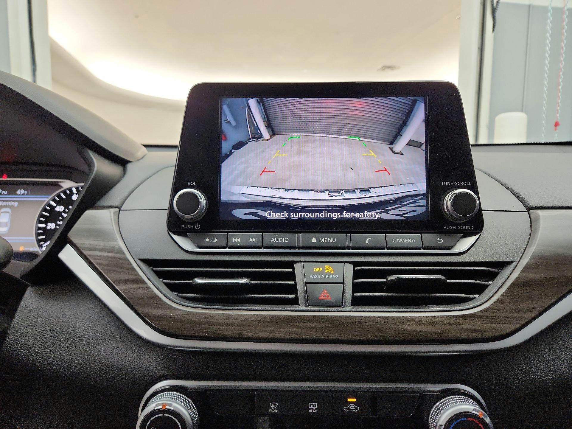 Thumbnail: 2023 Nissan Altima - 14