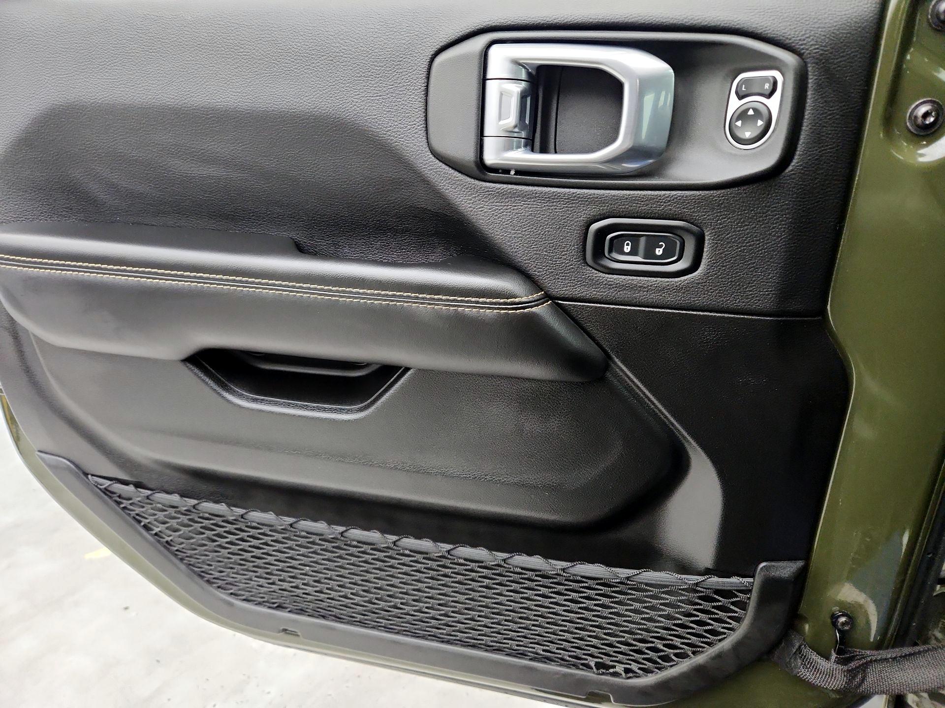 Thumbnail: 2024 Jeep Wrangler - 12