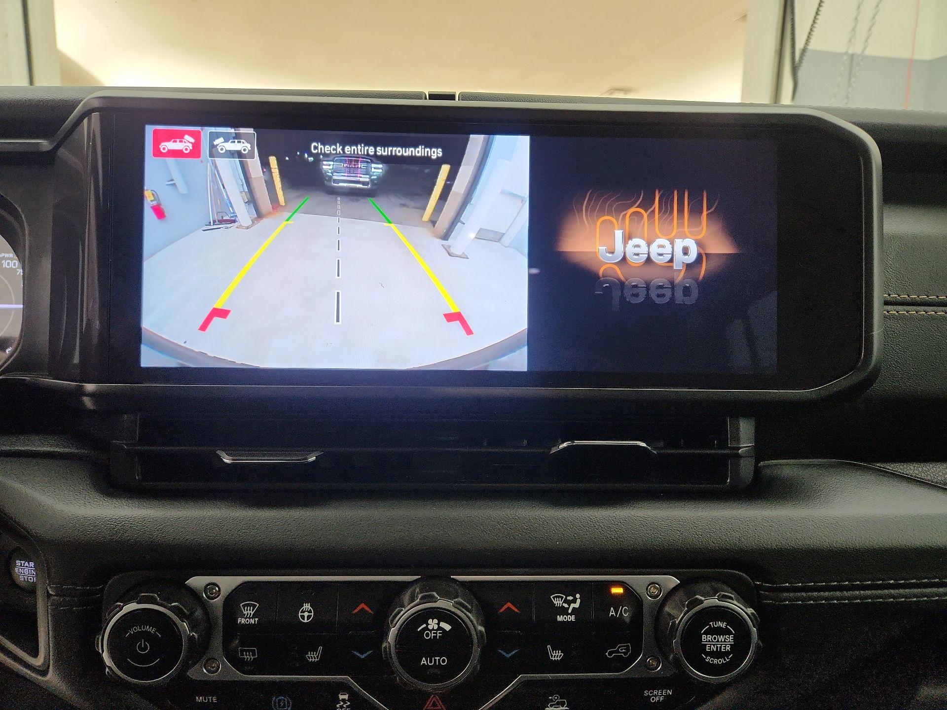 Thumbnail: 2024 Jeep Wrangler - 15