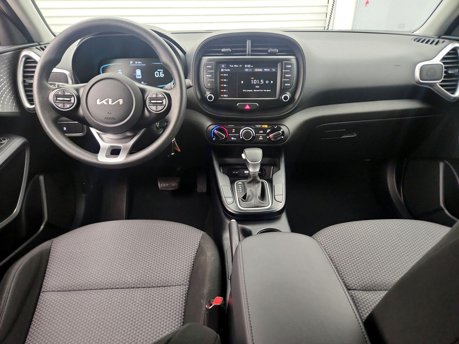 Thumbnail: 2023 Kia Soul - 9