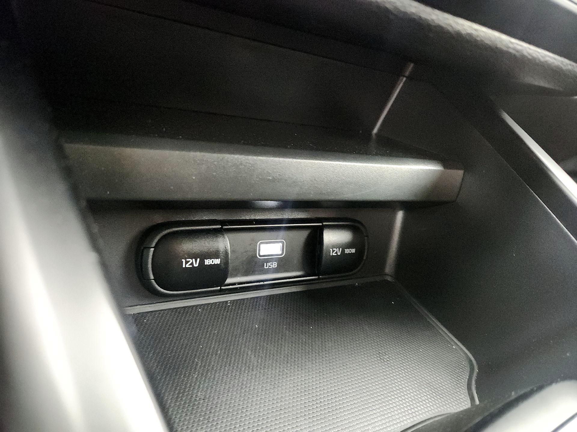 Thumbnail: 2023 Kia Soul - 18