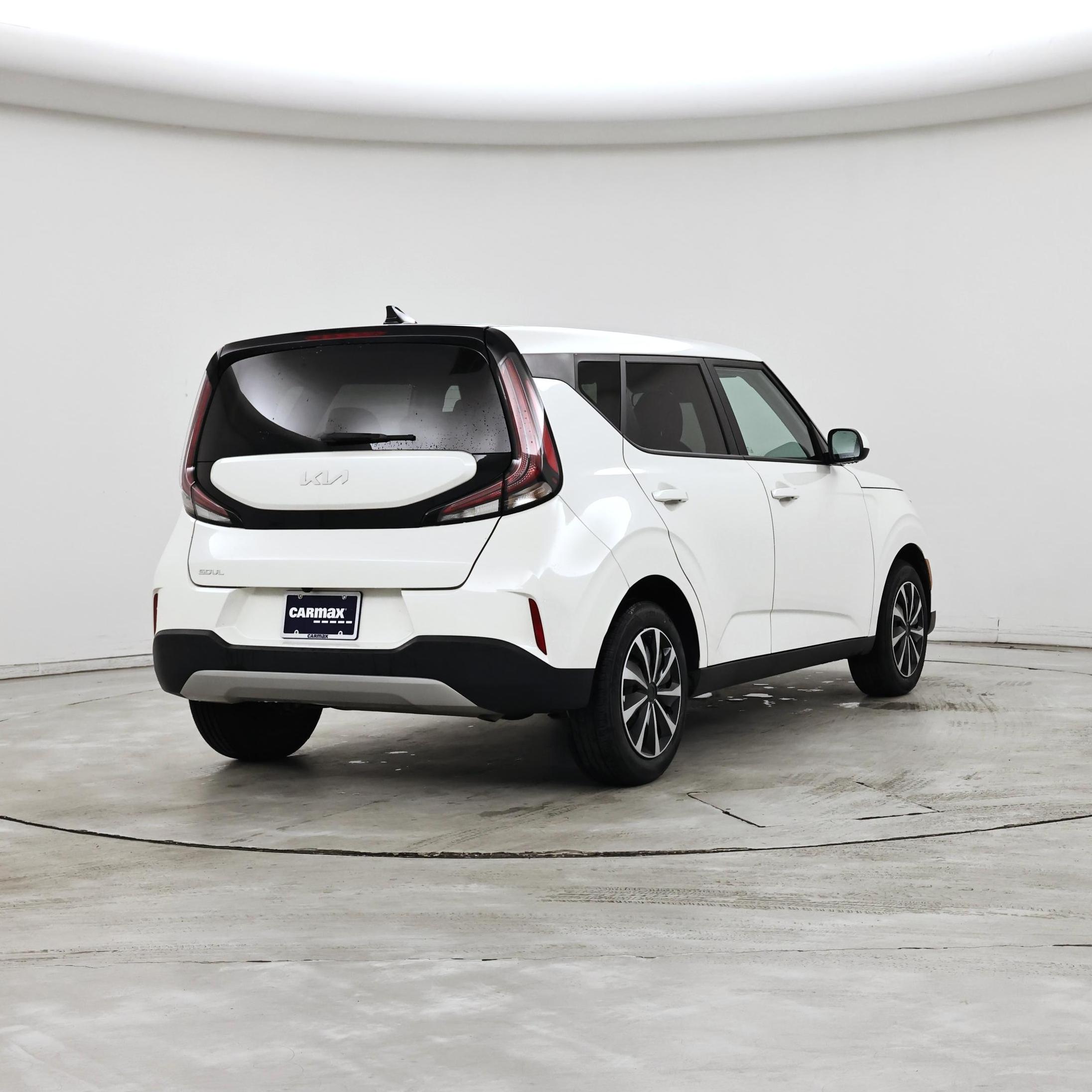 Thumbnail: 2023 Kia Soul - 8