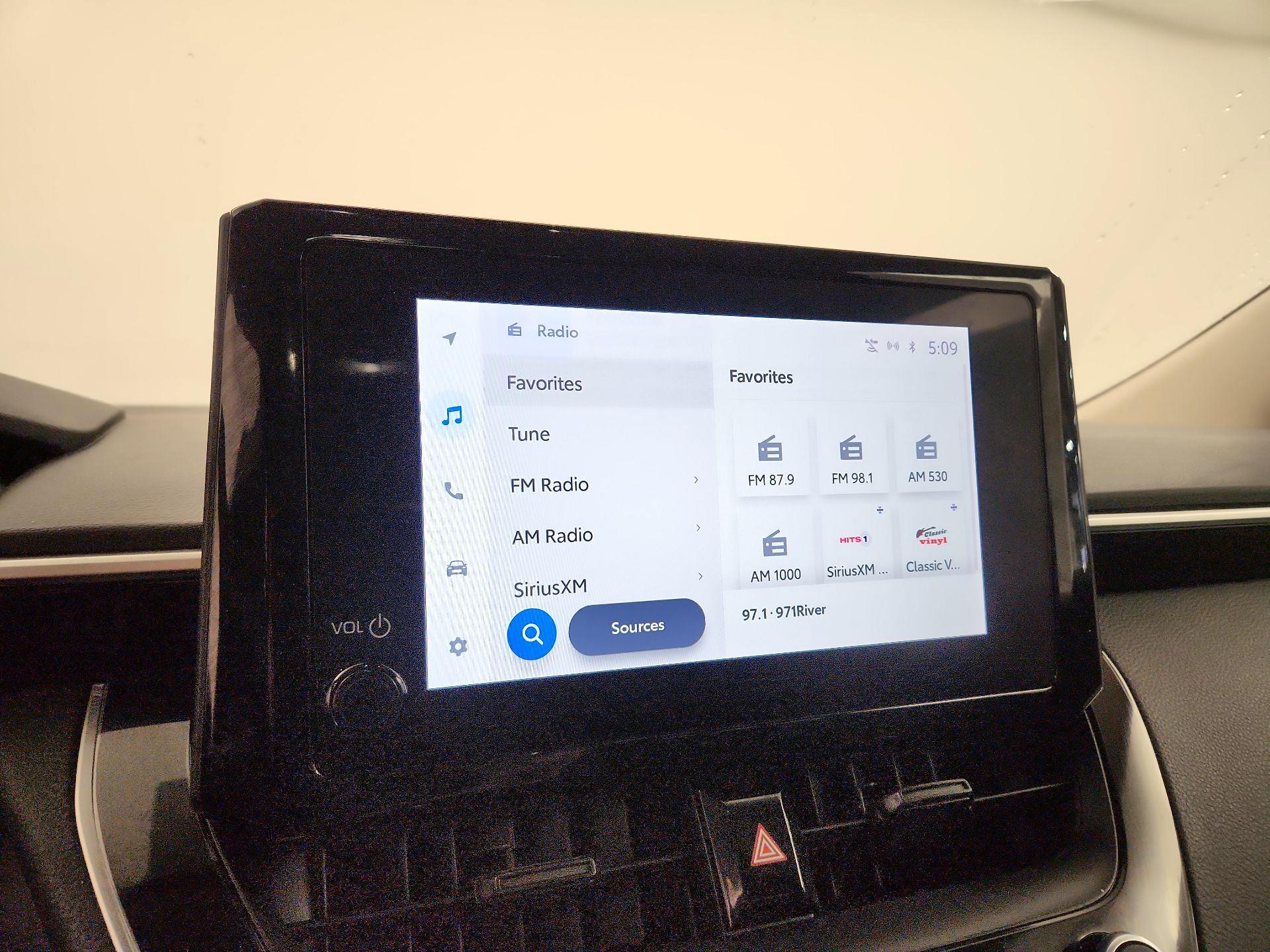 Thumbnail: 2024 Toyota Corolla - 15