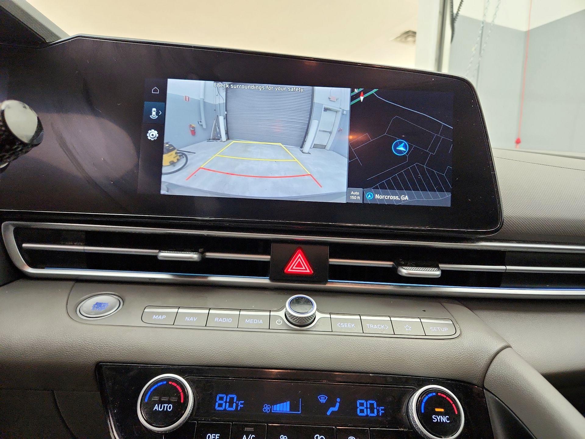 Thumbnail: 2024 Hyundai Elantra - 15