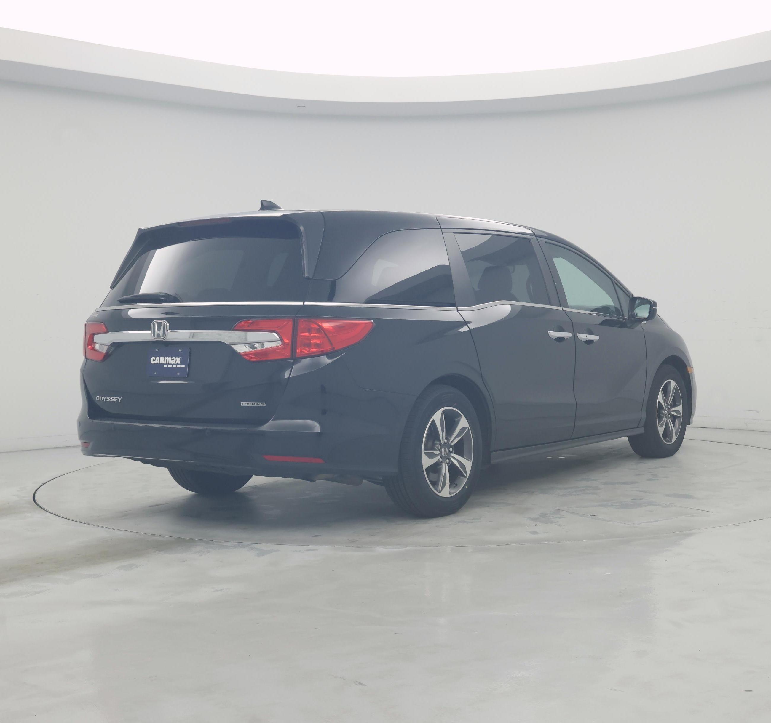 Thumbnail: 2018 Honda Odyssey - 8