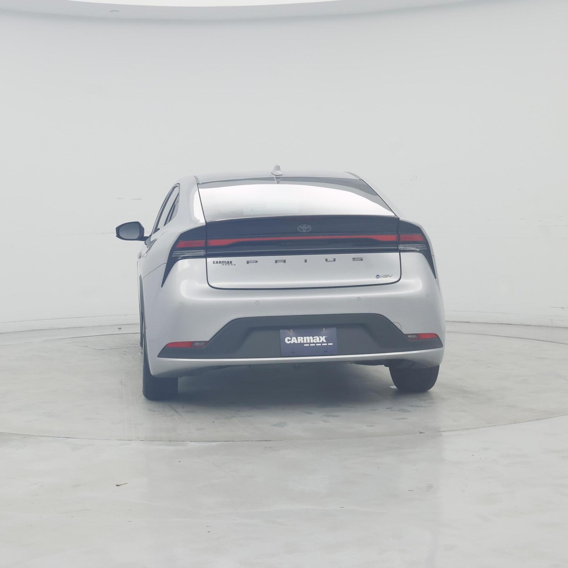 Thumbnail: 2024 Toyota Prius - 6