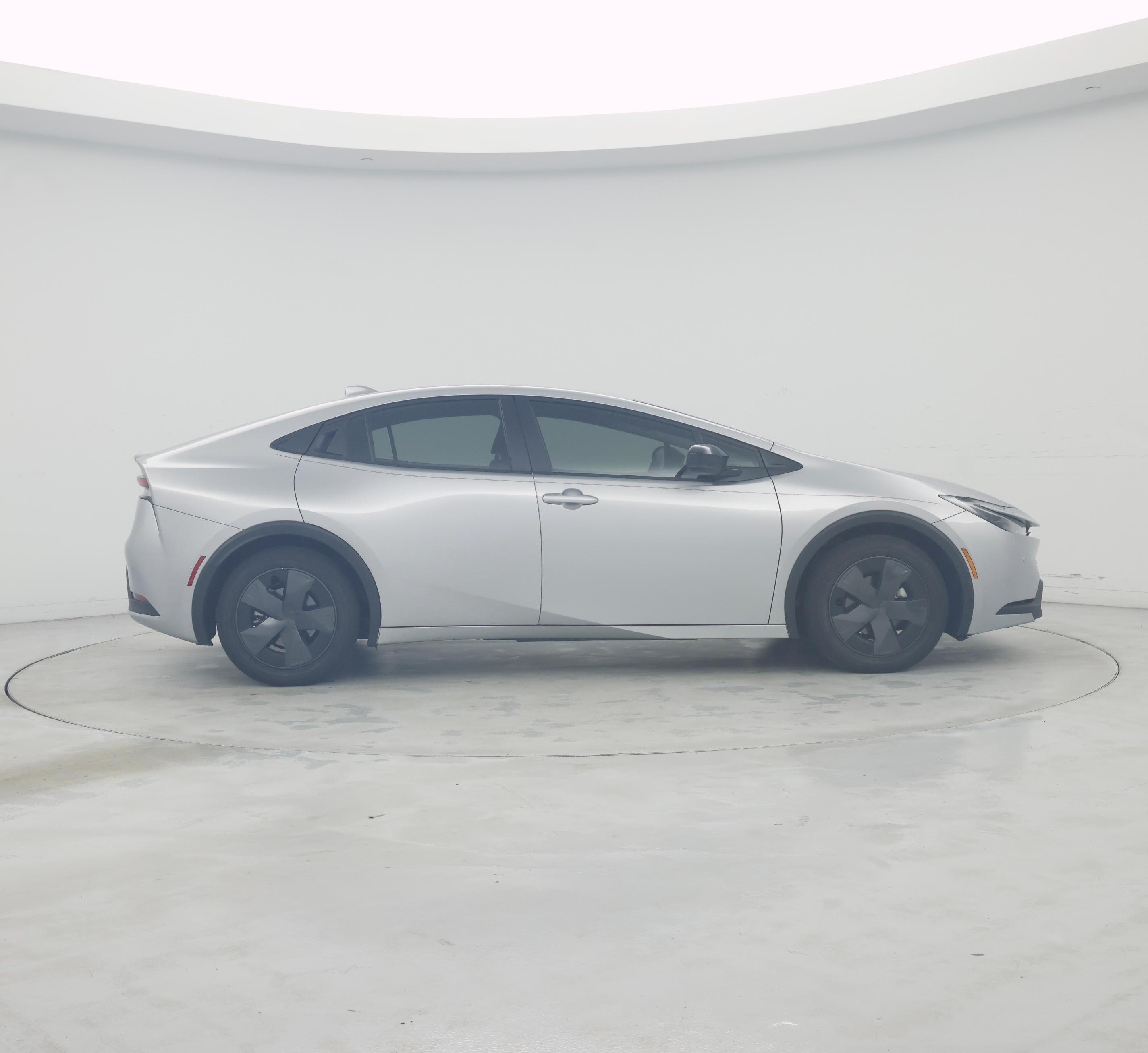 Thumbnail: 2024 Toyota Prius - 7