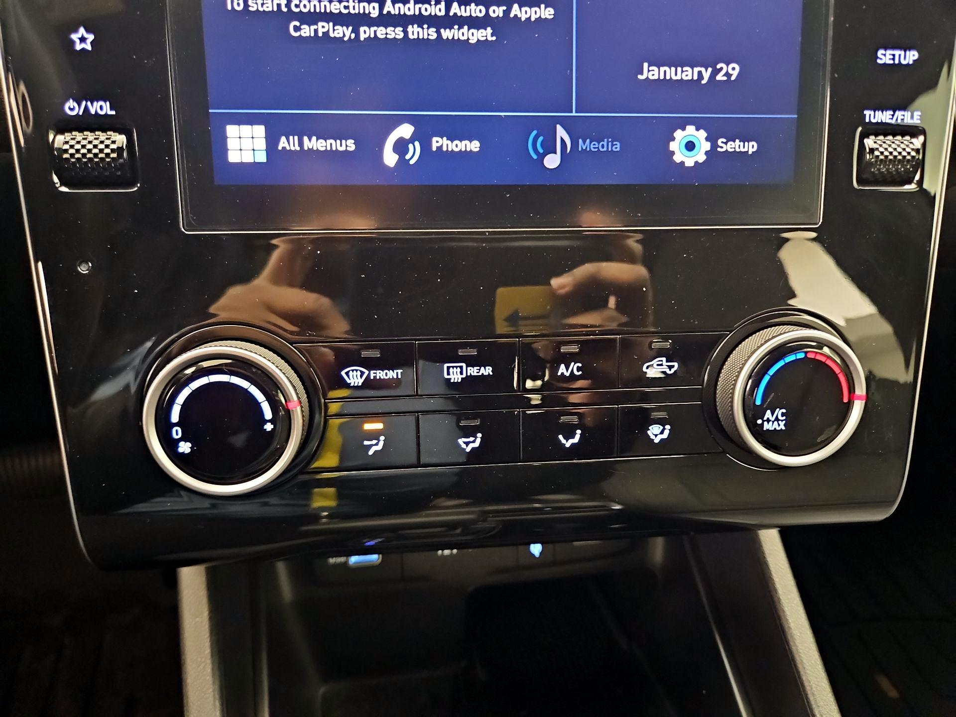 Thumbnail: 2022 Hyundai Santa Cruz - 16