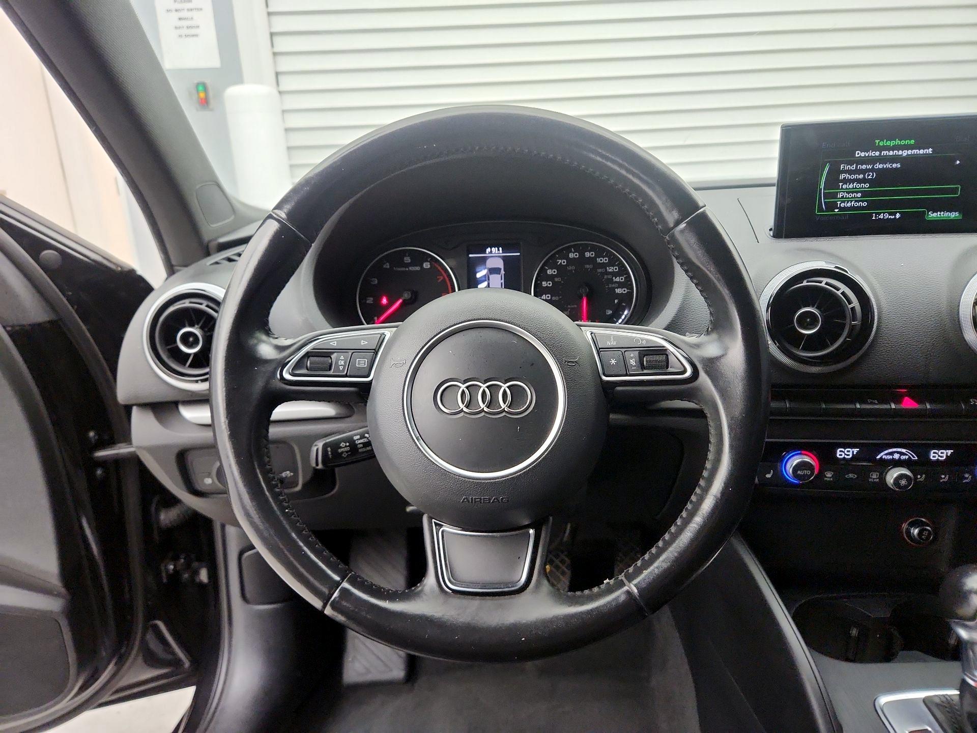 Thumbnail: 2016 Audi A3 - 10