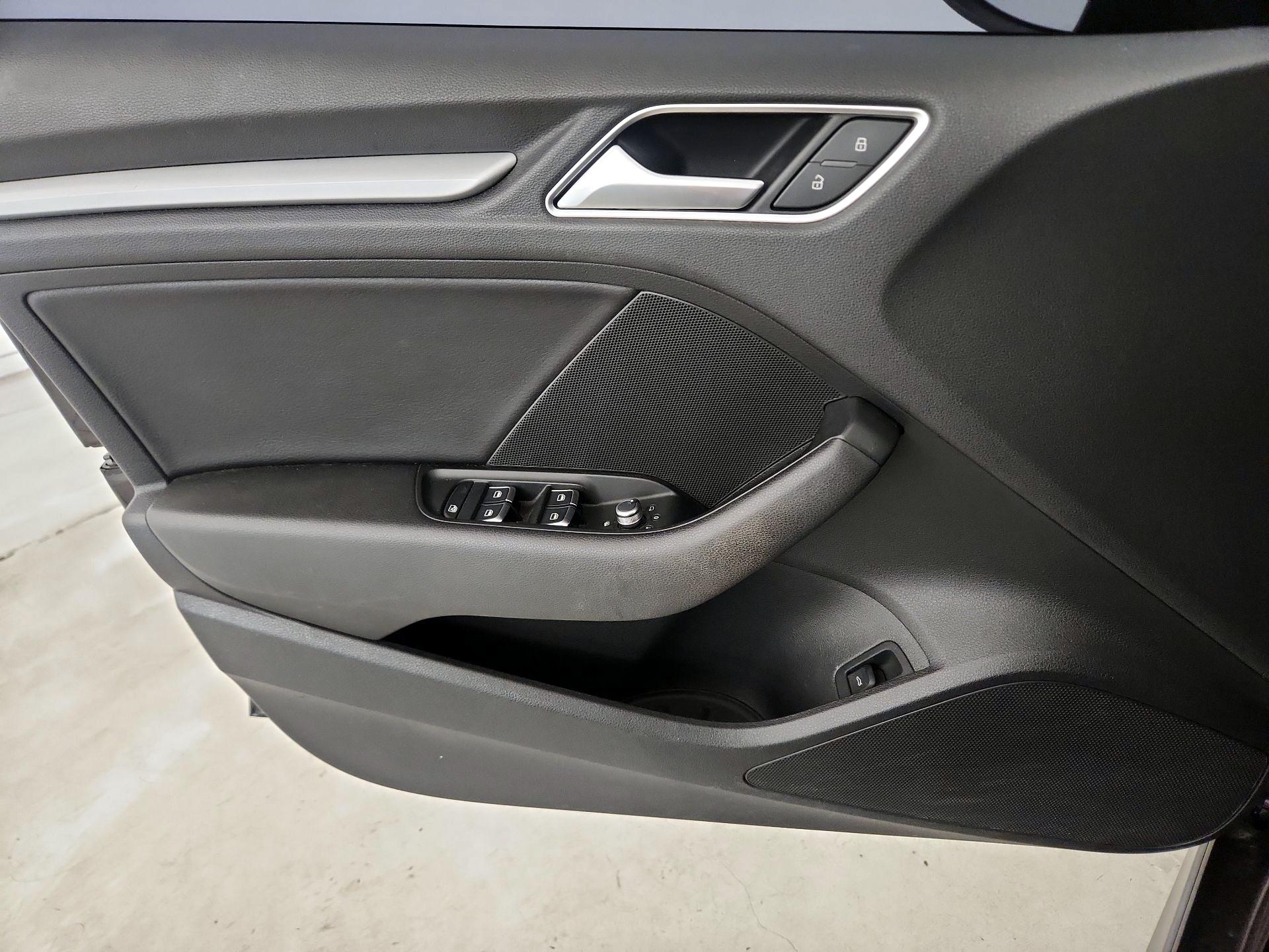 Thumbnail: 2016 Audi A3 - 12