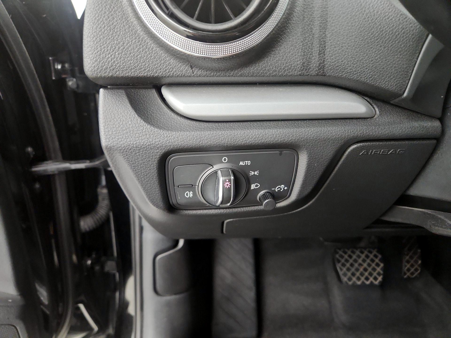 Thumbnail: 2016 Audi A3 - 13