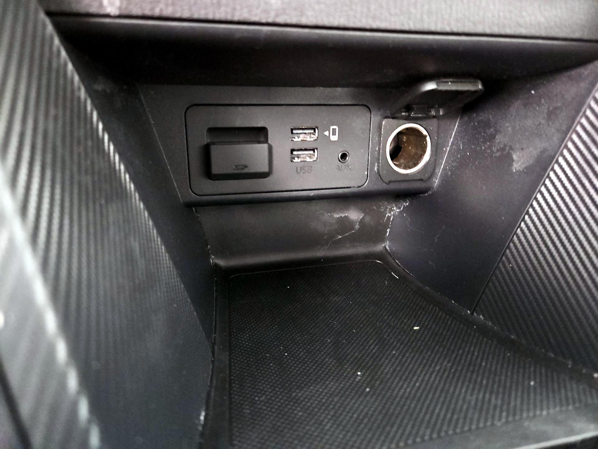 Thumbnail: 2020 Toyota Yaris - 19