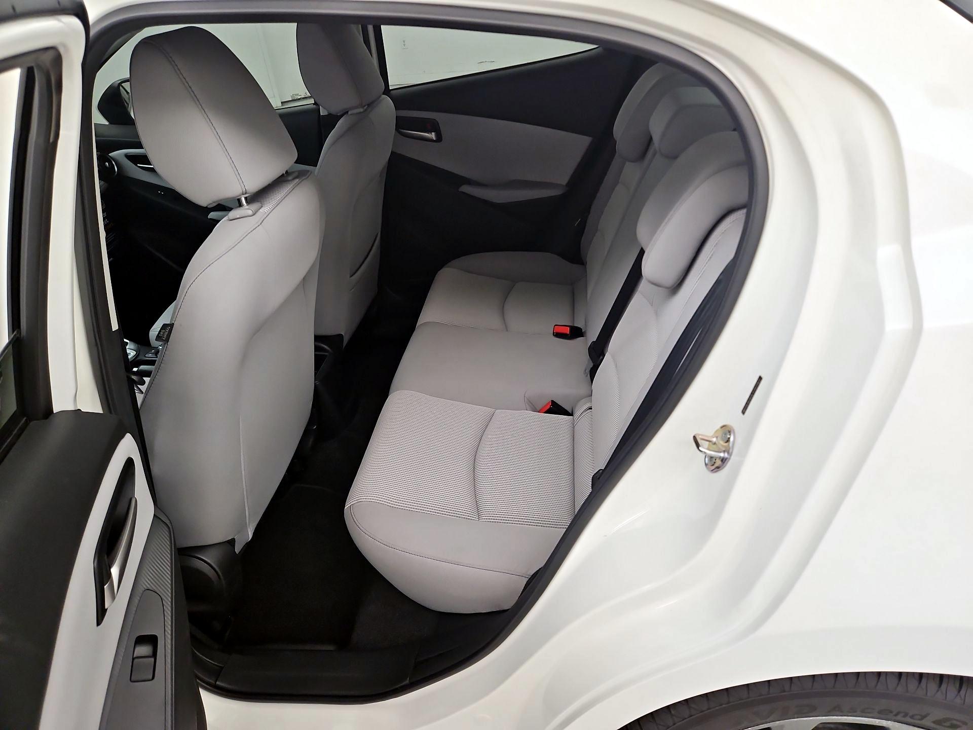 Thumbnail: 2020 Toyota Yaris - 20