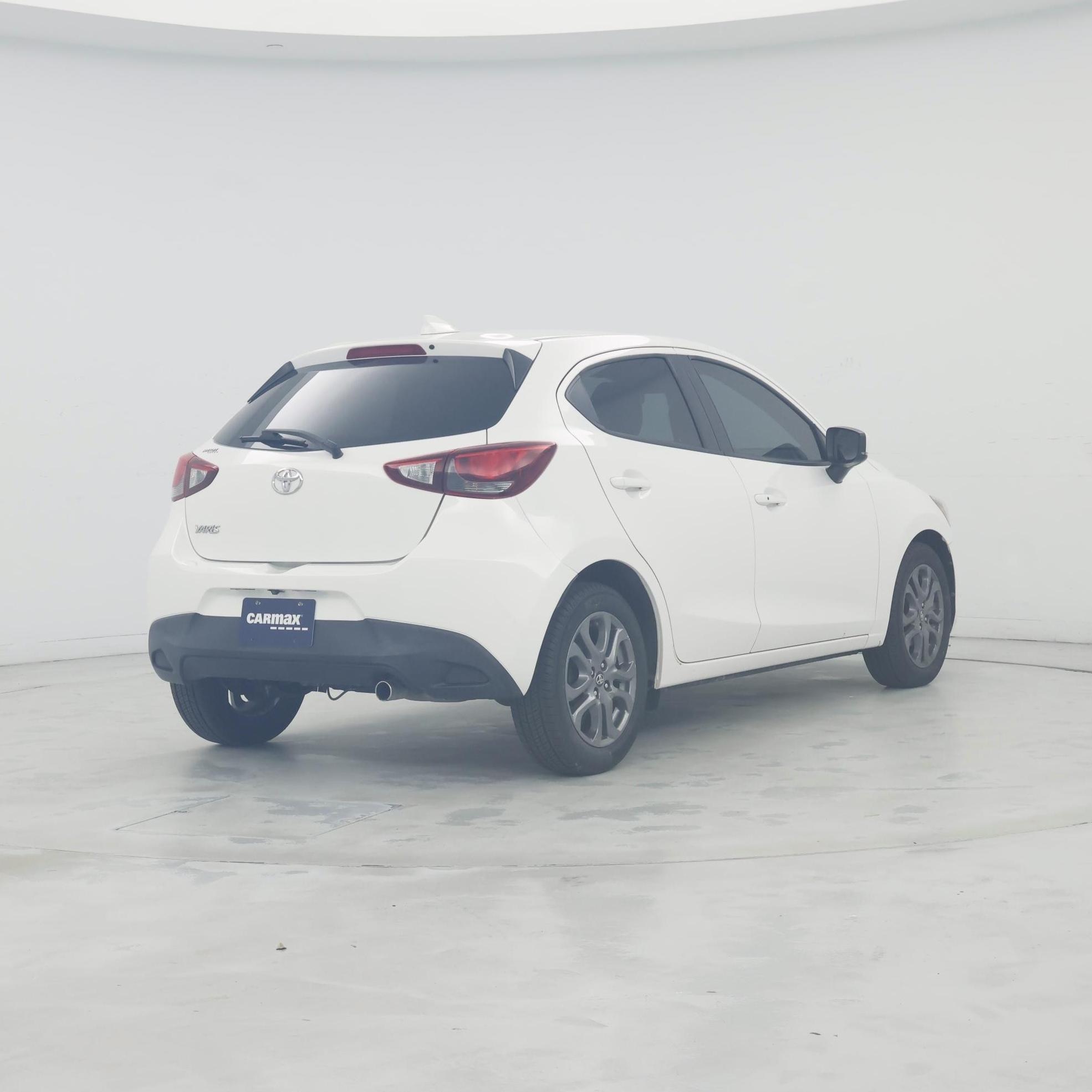 Thumbnail: 2020 Toyota Yaris - 8