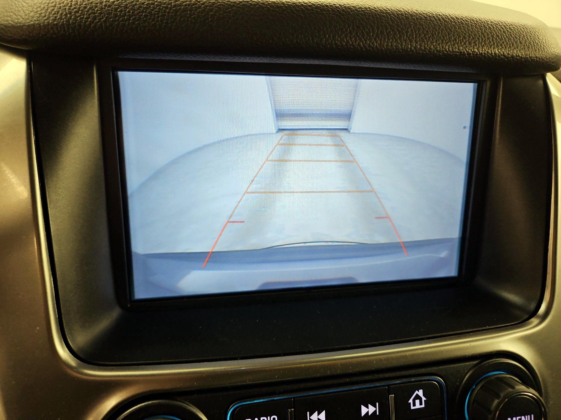 Thumbnail: 2018 Chevrolet Tahoe - 15