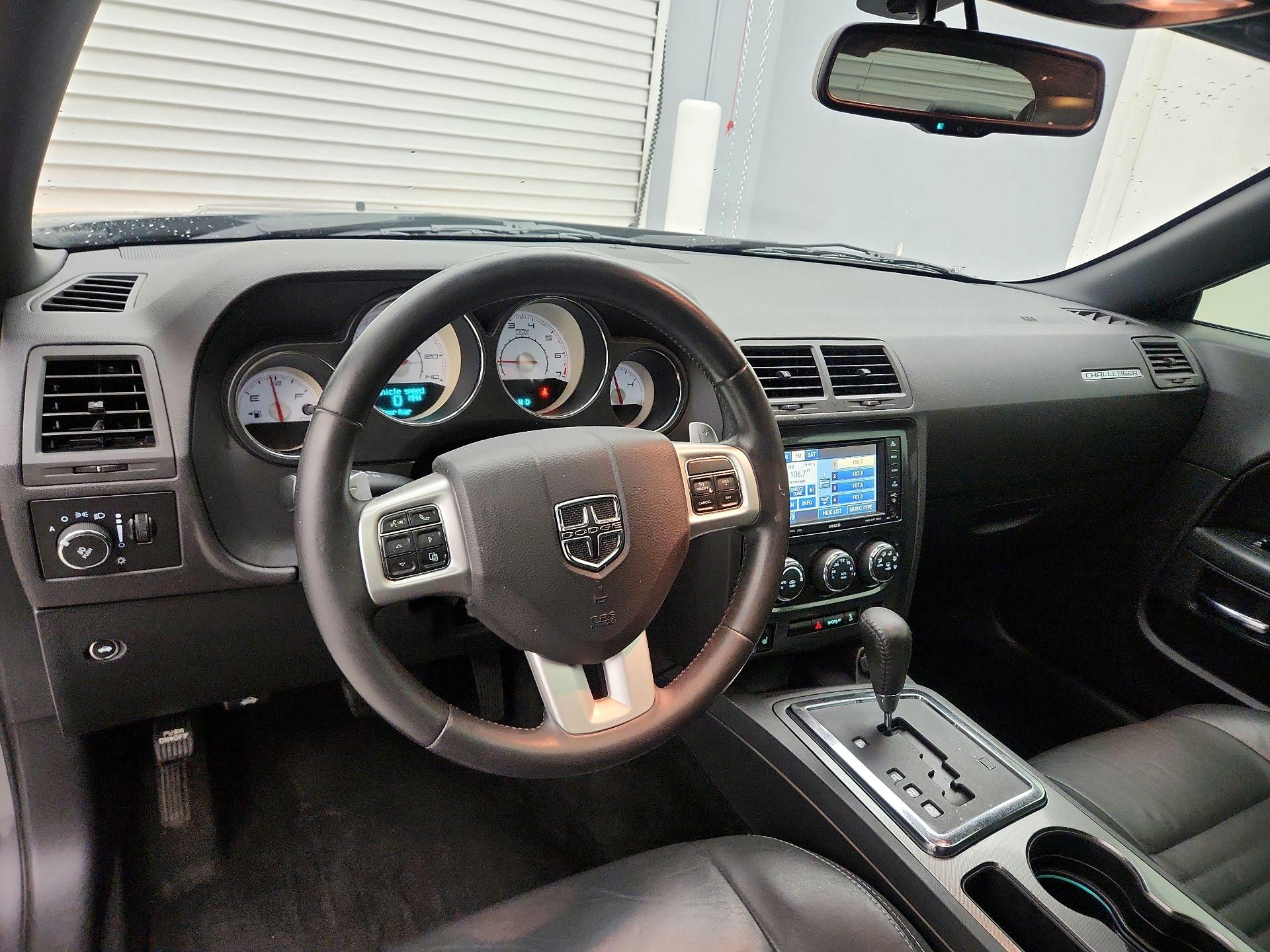 Thumbnail: 2014 Dodge Challenger - 9