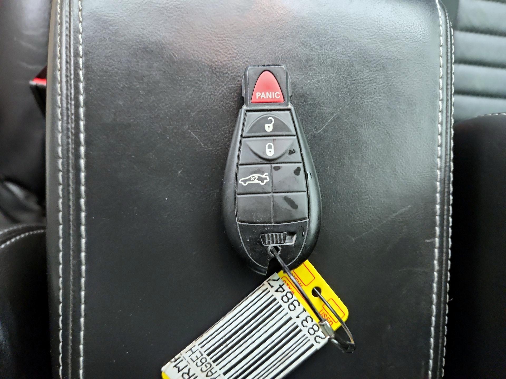 Thumbnail: 2014 Dodge Challenger - 20