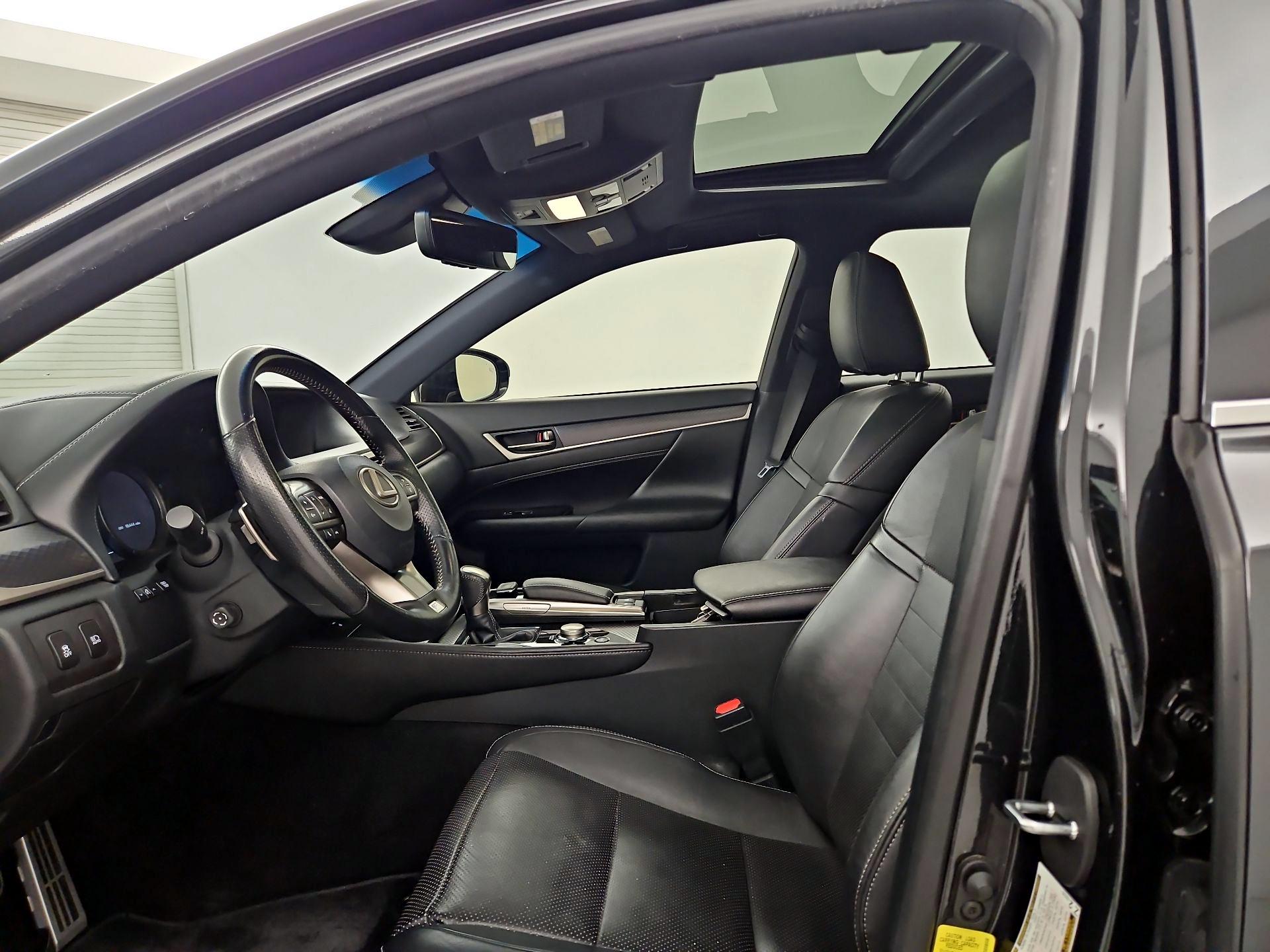 Thumbnail: 2018 Lexus GS - 11