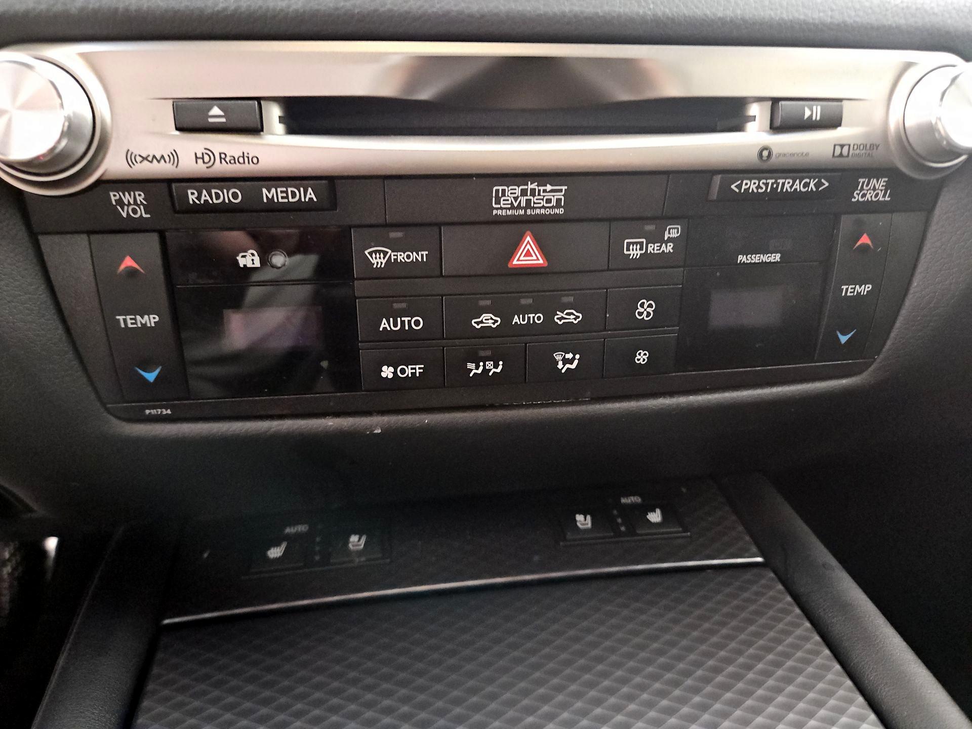 Thumbnail: 2018 Lexus GS - 17