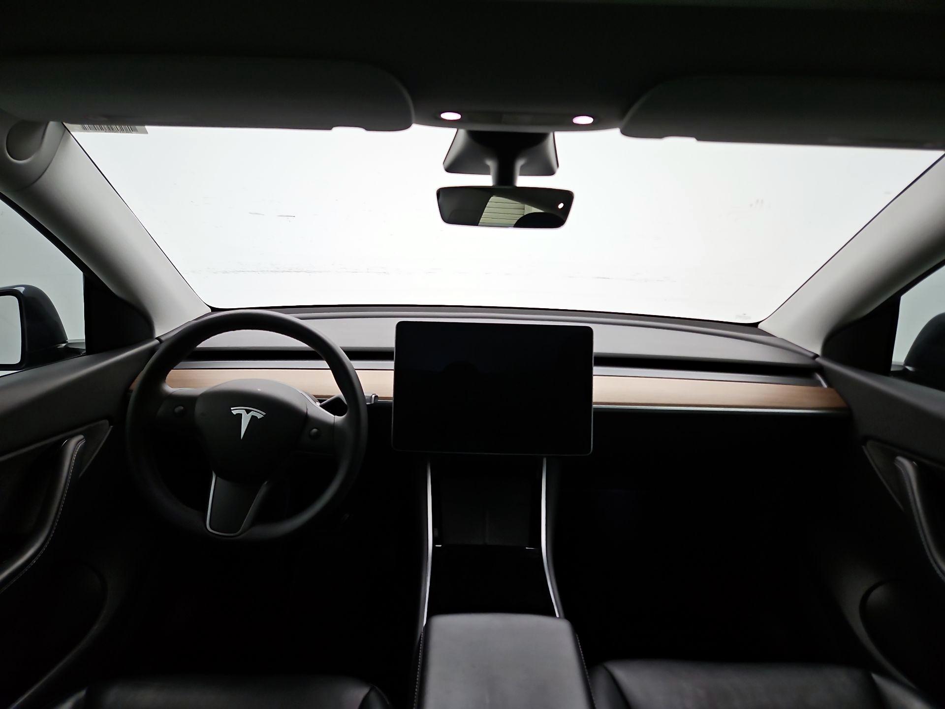 Thumbnail: 2021 Tesla Model Y - 9