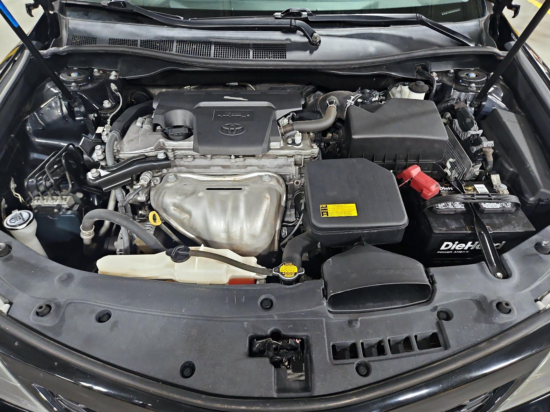 Thumbnail: 2014 Toyota Camry - 17